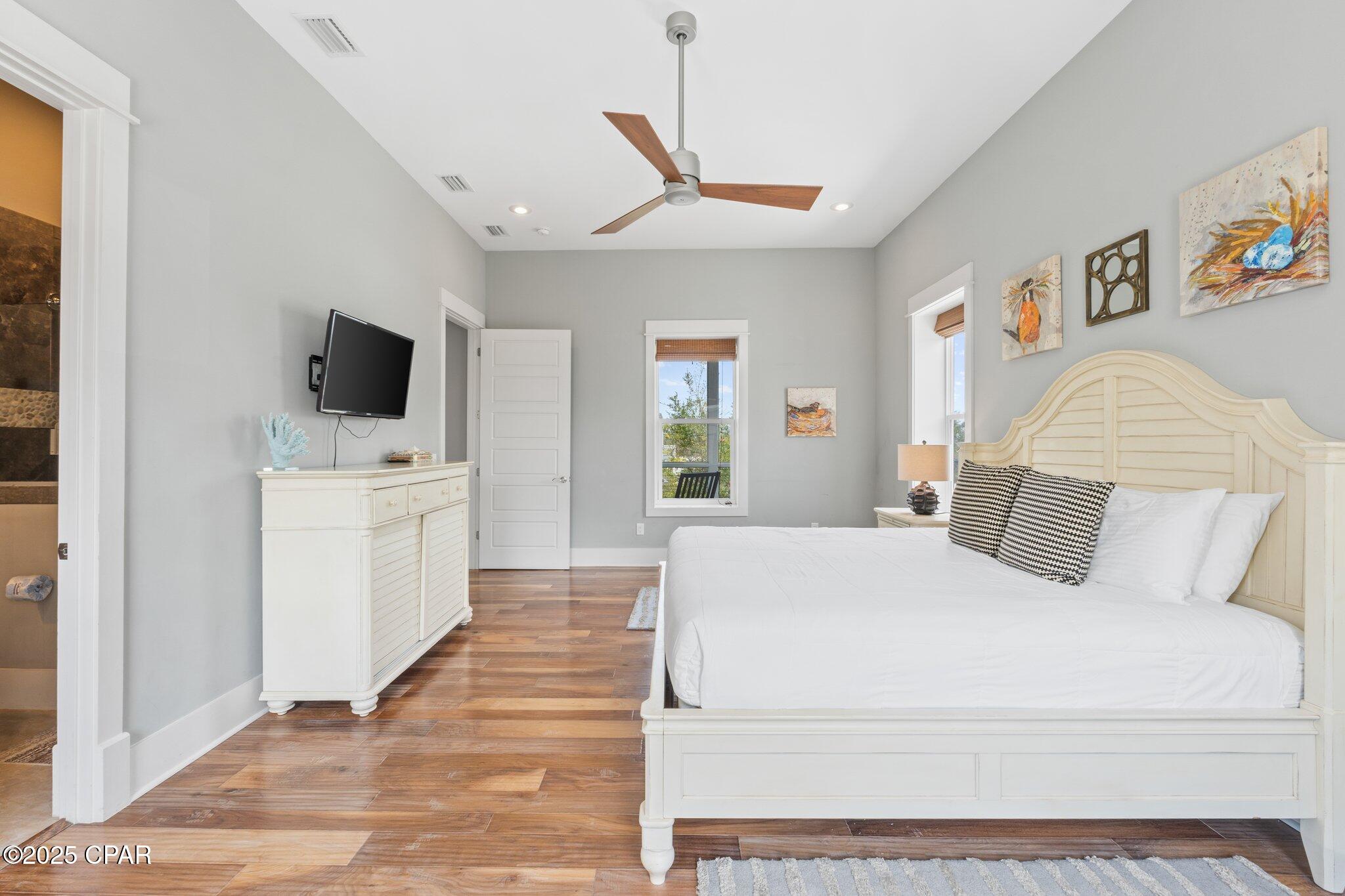 Ejyb8qvr_mwks5vd75stfys92llheu3jgwvf65imt2e