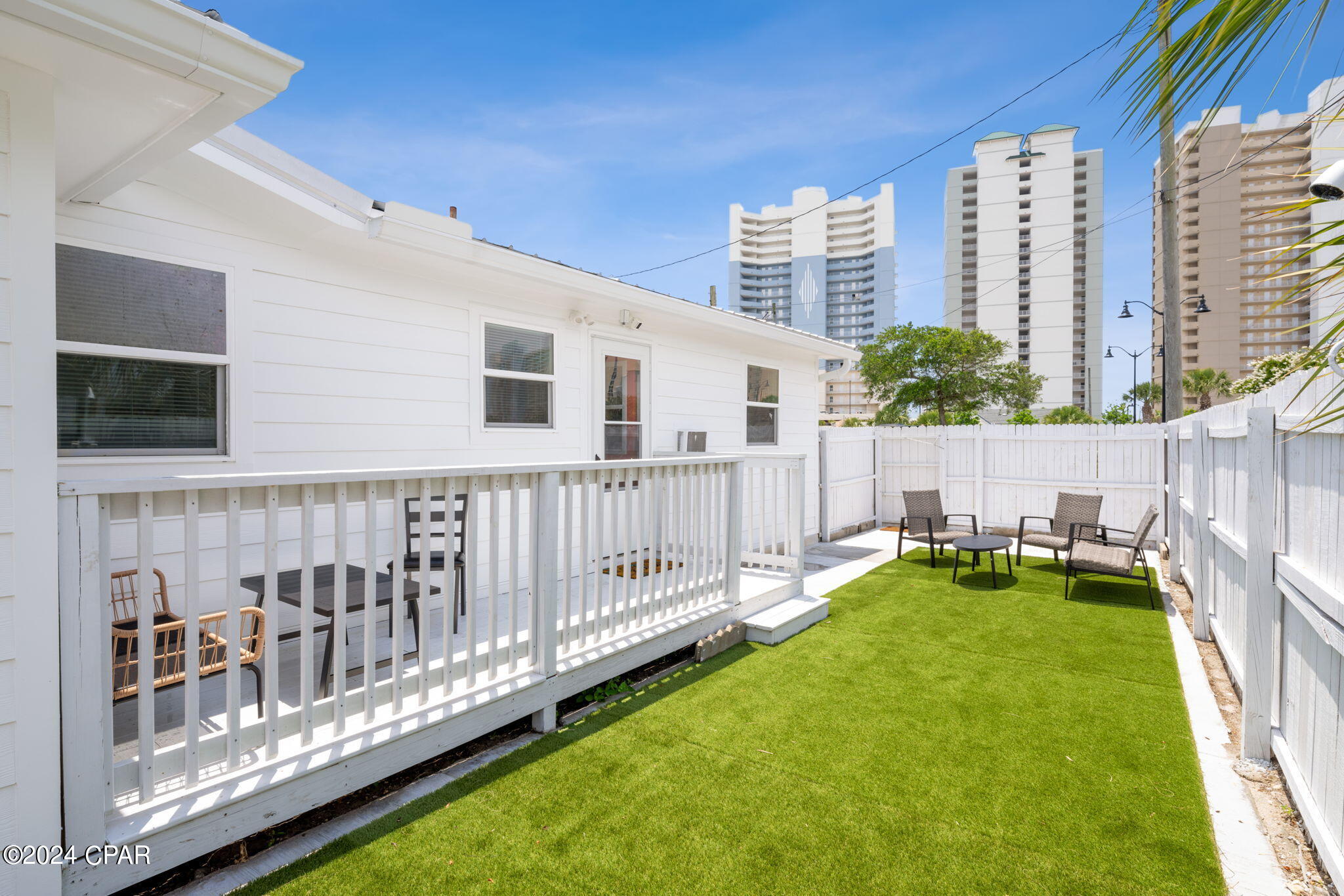 Ek5em36iscfeu9piv Z_belxbeukgkbjyvc3elyq21a