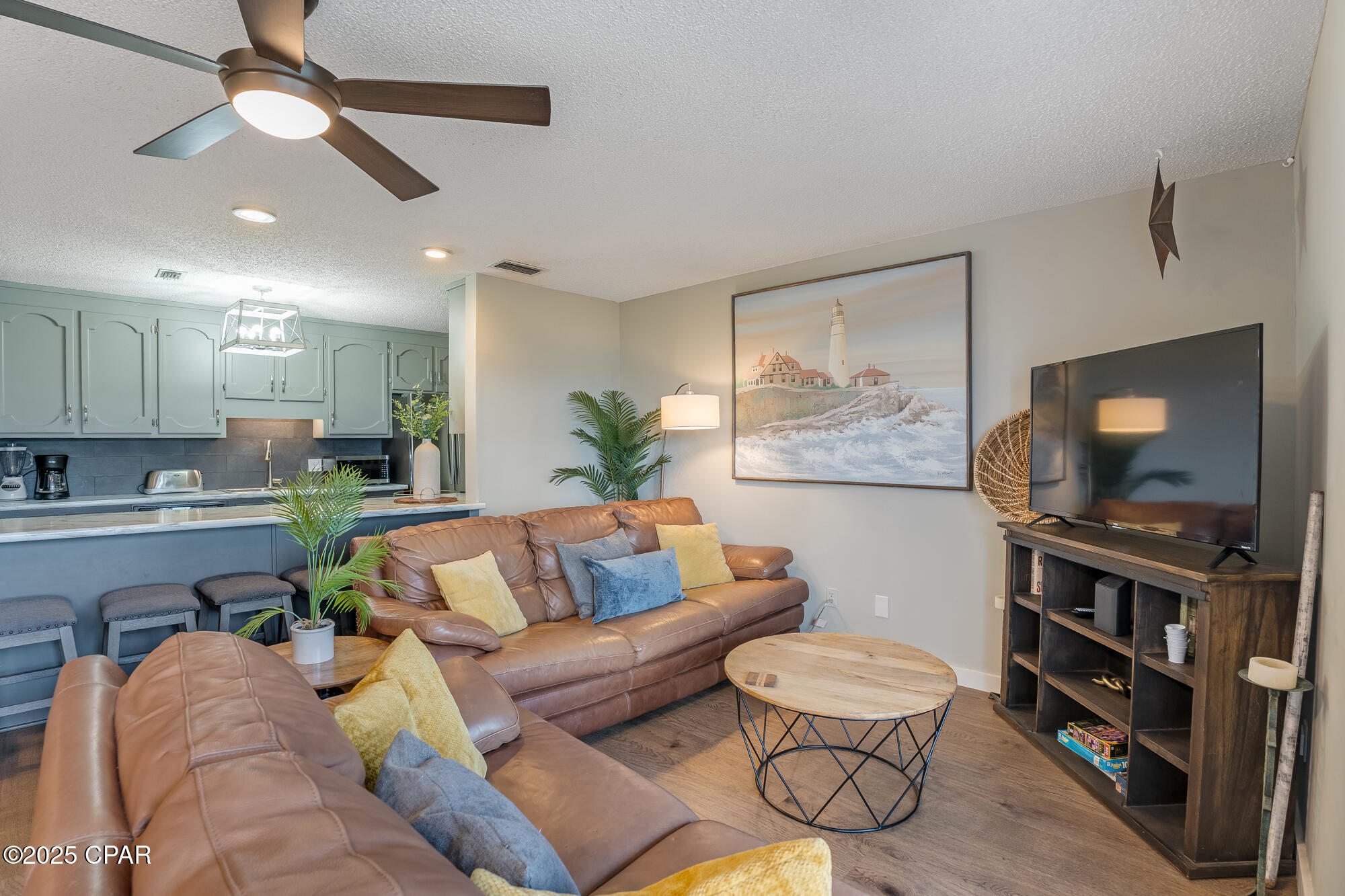 B 4xmmztpnpsrahmipnviey8mdou5sh9o7i_ilpyq44