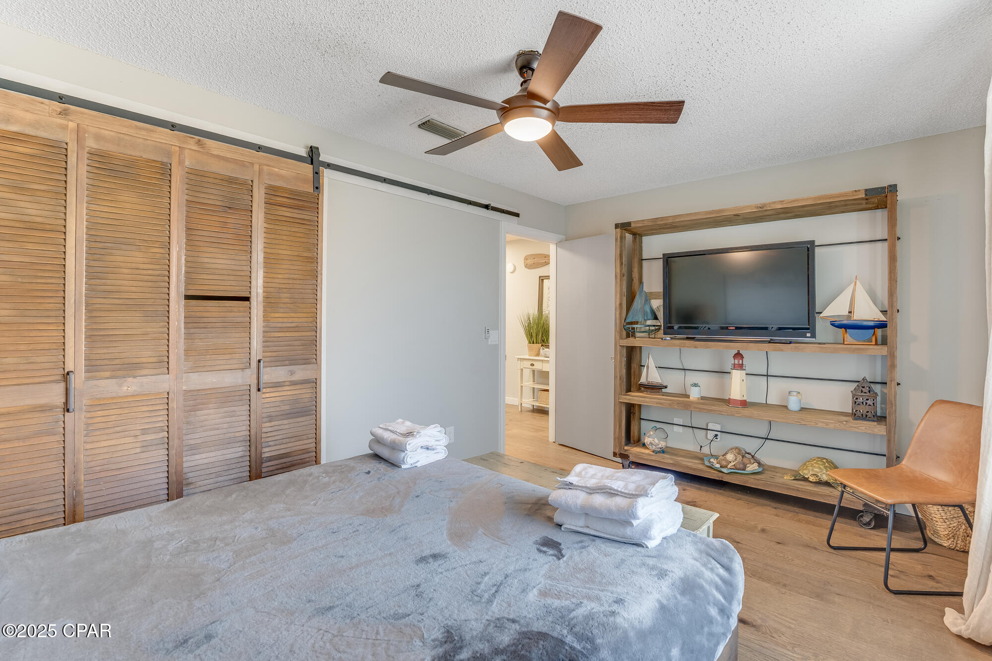 Tfjdqycyb_pvsyabh6fmlnpkxk0kjwbtggrq24qit6u