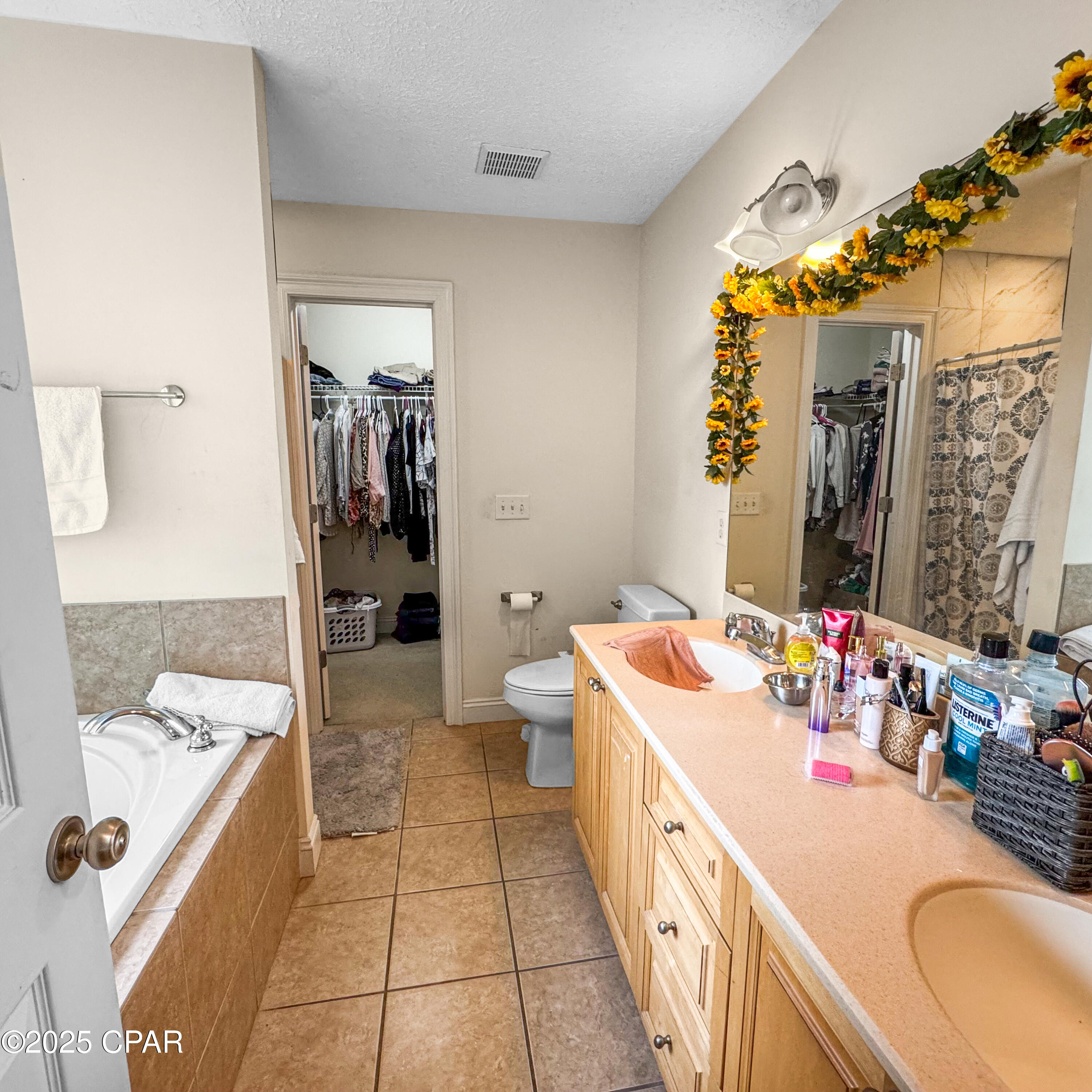 Cocrbsecioosvfccnxbomdghdsuh0poi2gj0riz1vgi