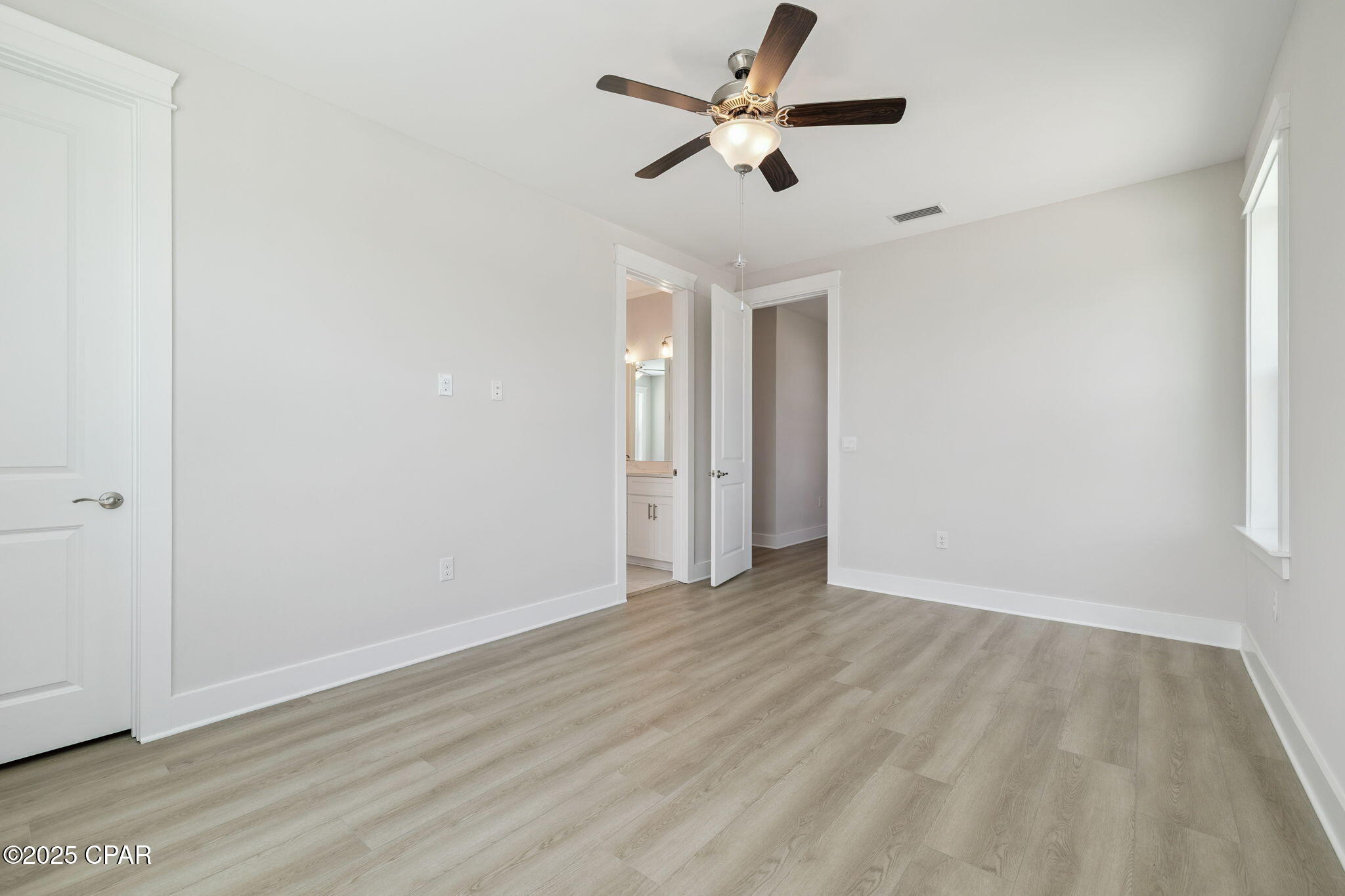 Image 38 For 143 Marsh View Ridge Lane