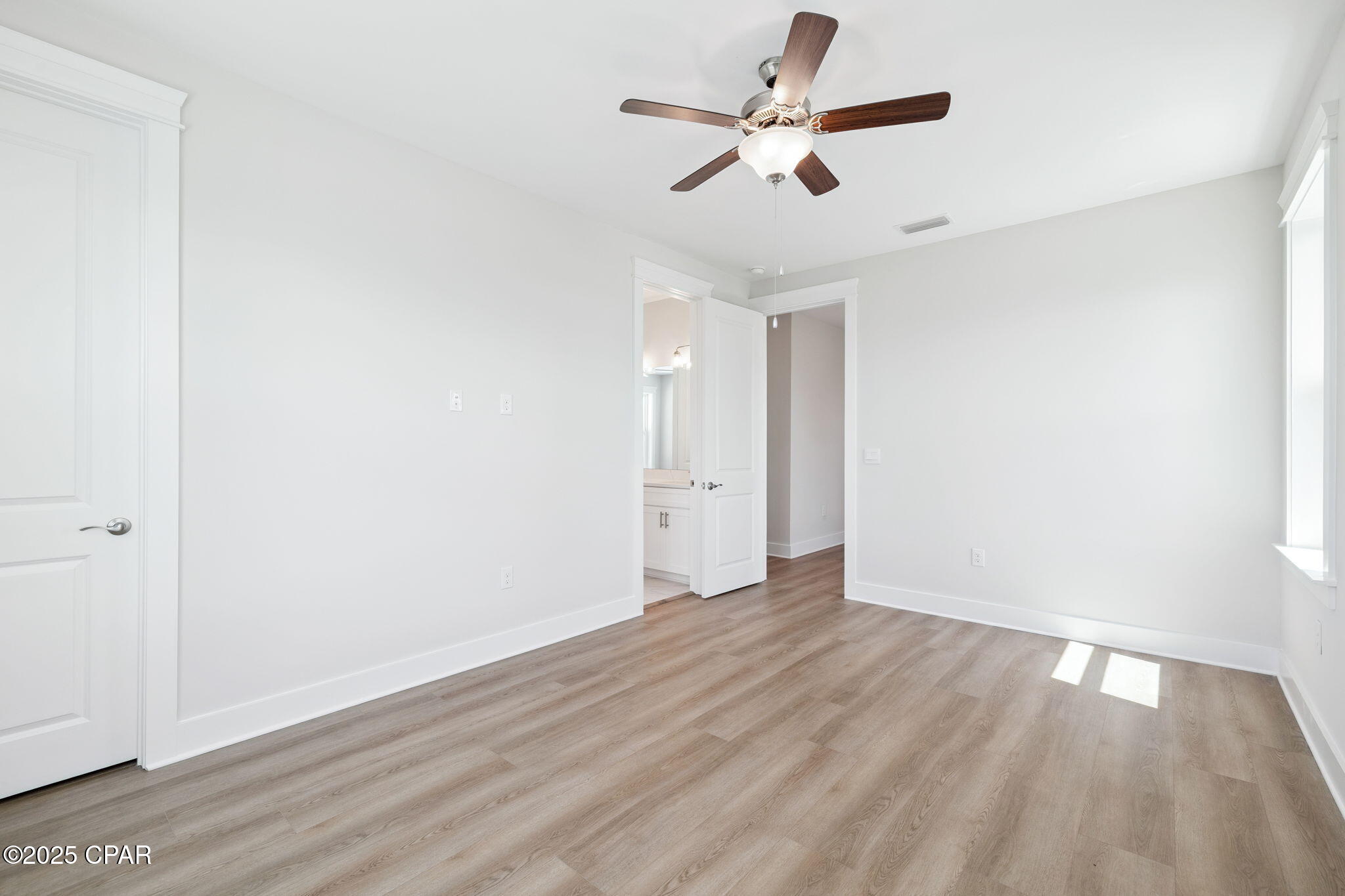 Rarbpctycd9q4uthynfrx7opiifto5cnfkyk3_sr77q