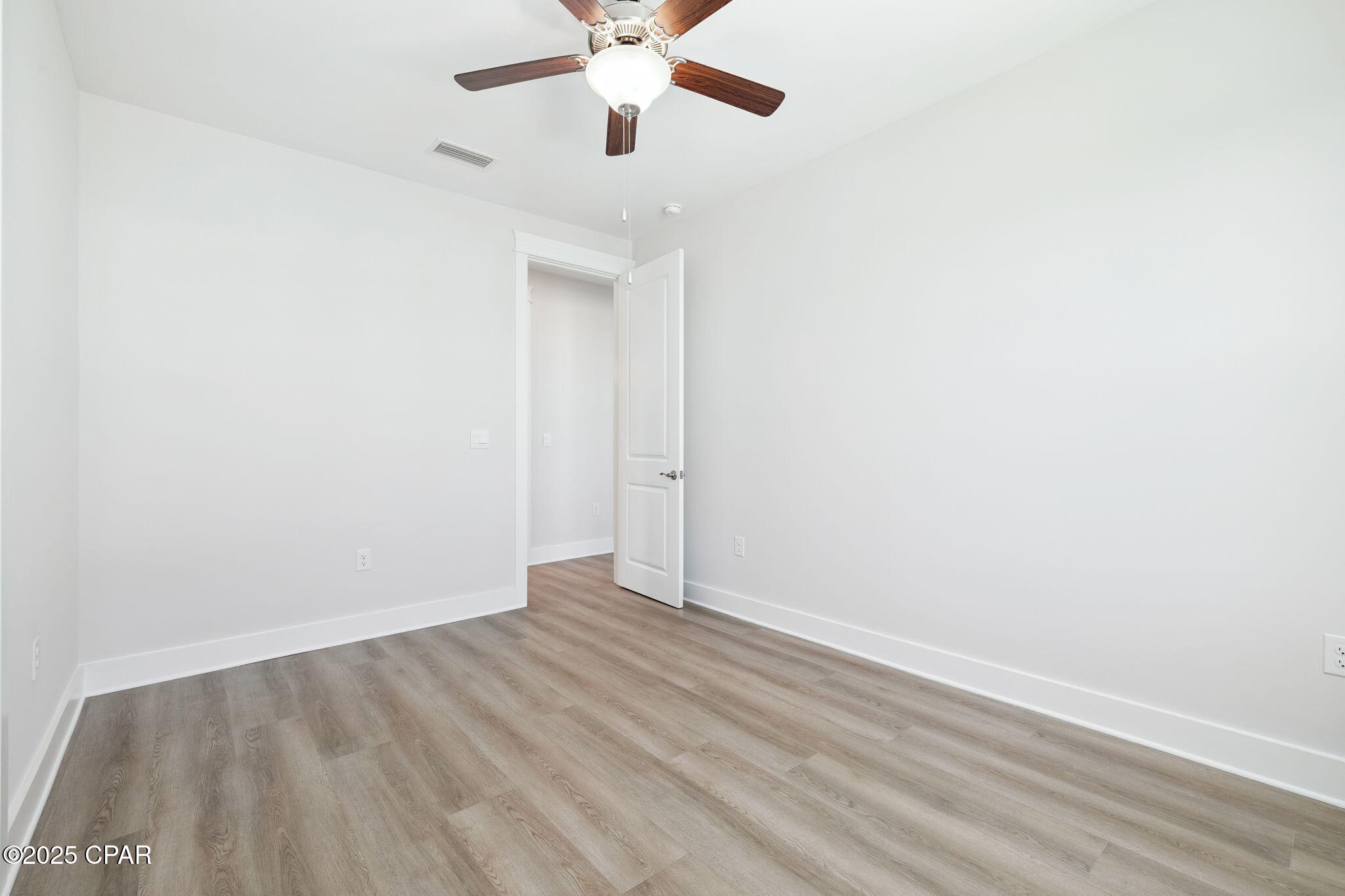 5zfh28gk5qdftj Ati3cc_uwa4_kc69q4pkfogysnmk