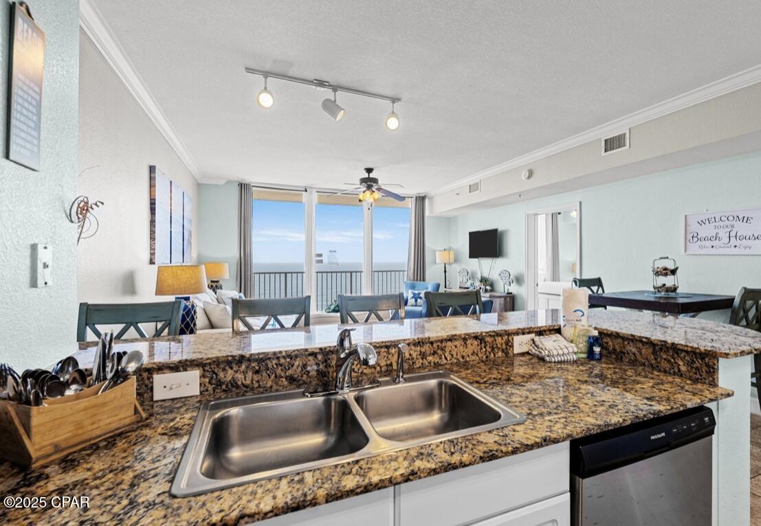 Cwgzeg_fxjvo J6matcmwylrodvp733znmsjatqqaku