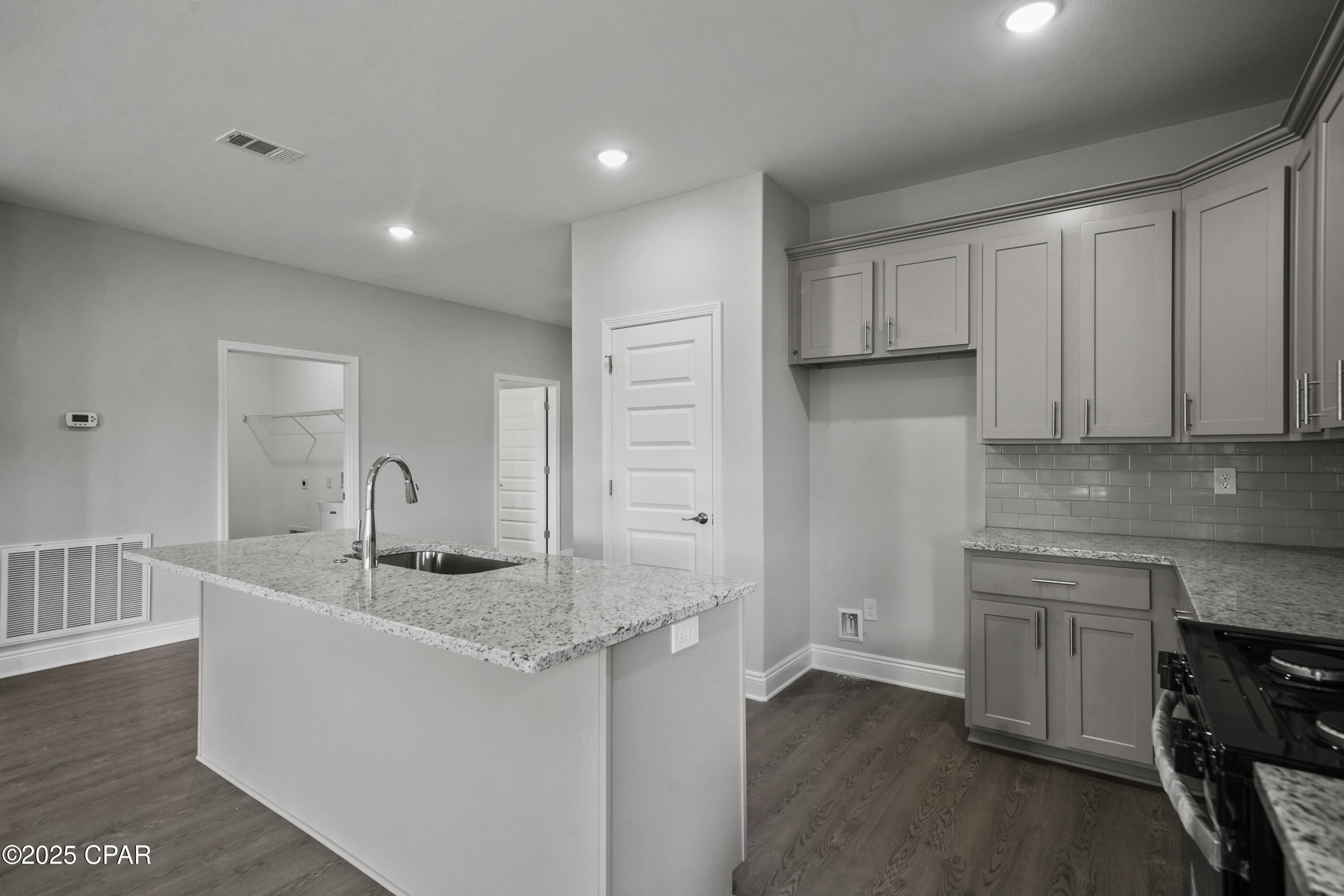 G0eggqpyrfplpoijpxtgb845ls3twpjh7pmnzaog1mo