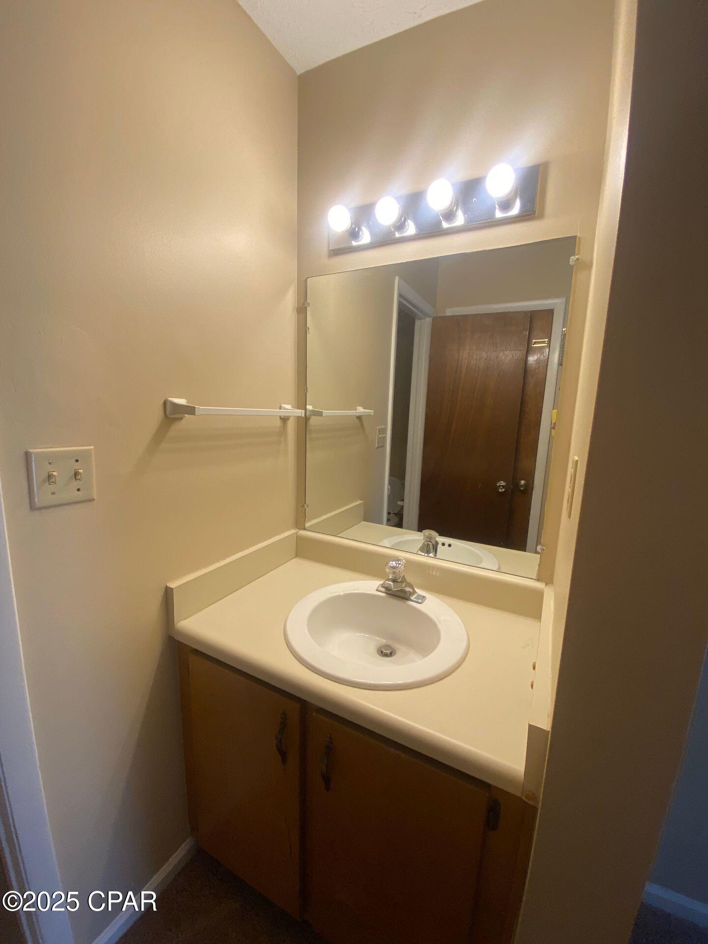 0qhl8eablhu9nnbgj5z0kflir1ovlseviepusv3mzls