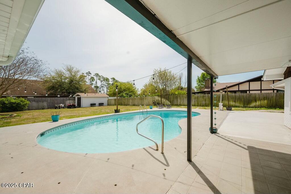 Plusmow6ibxc0u18yy6d9pcyido 00o F0bqq63eps4