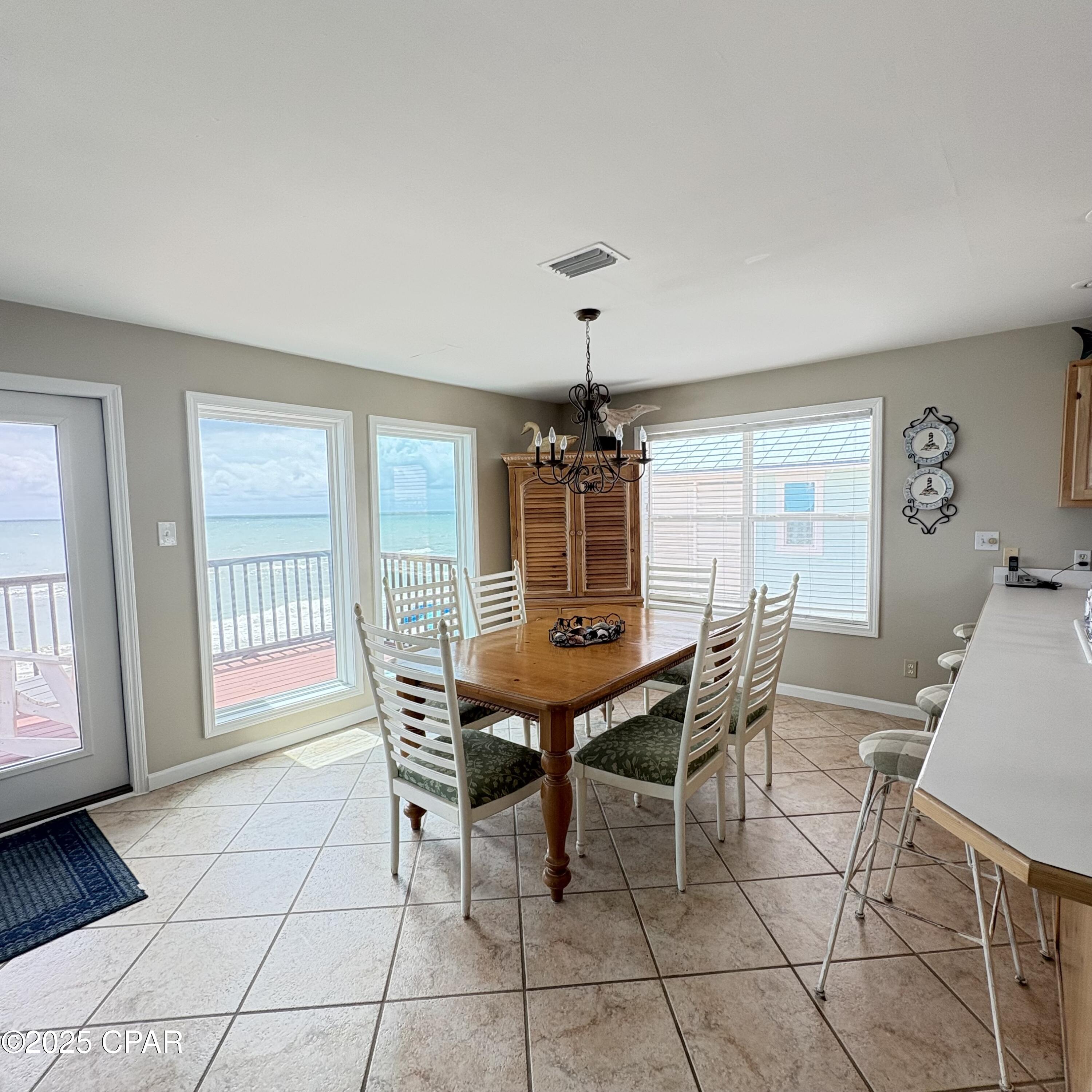 Twdvuvnxuhtwcn5sgpmphc_mr Q6qg3qhj4uzoiqwci