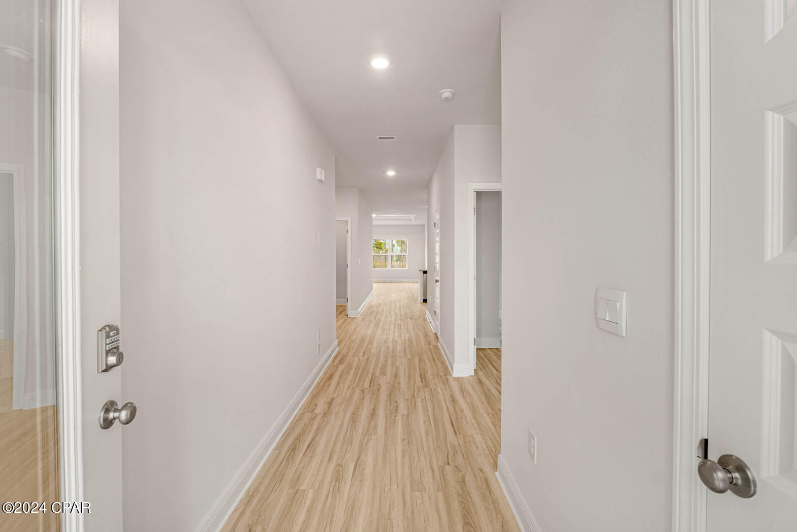 Hh 19p4bsfubq6smhqnmdkagonyyzfna93mncd3zes4