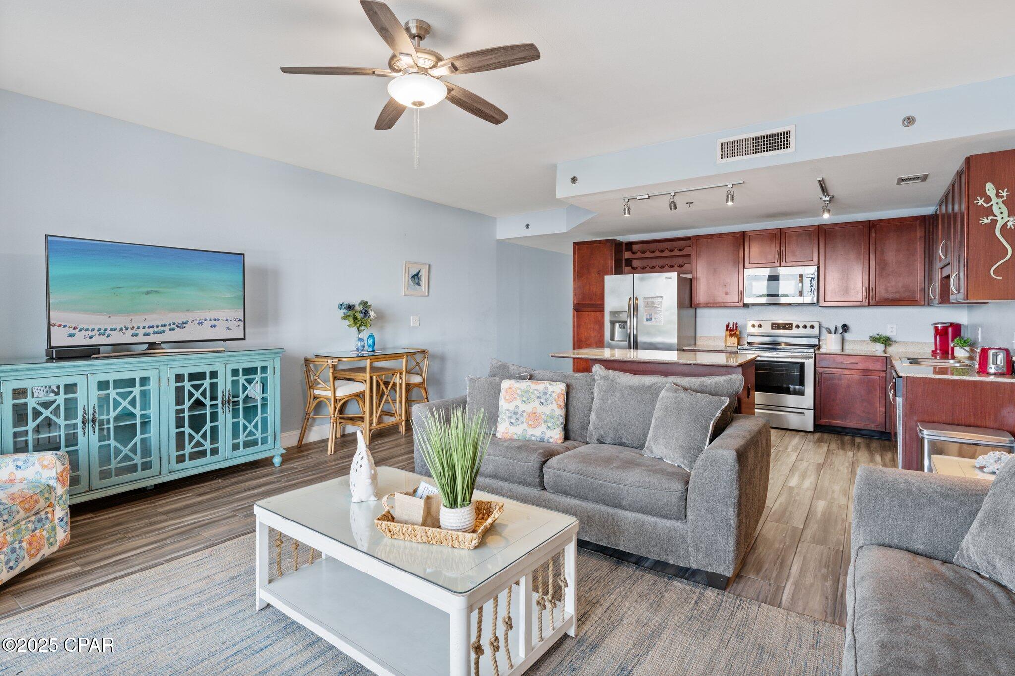 Image 6 For 9902 Thomas Drive 335