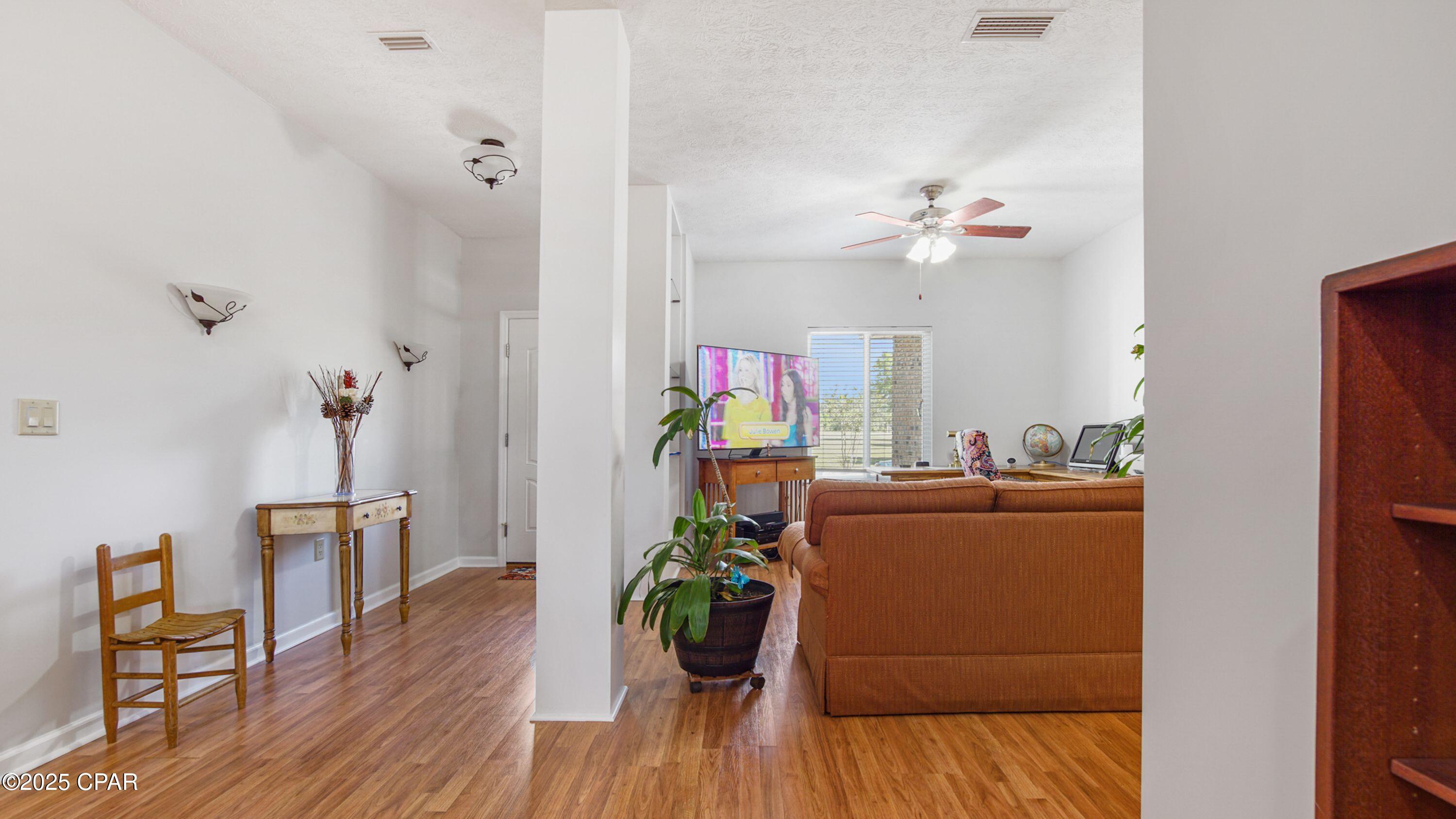 Xconveb4e4jybpff7f9w_u4w Qewpjs Avmoulzncn8