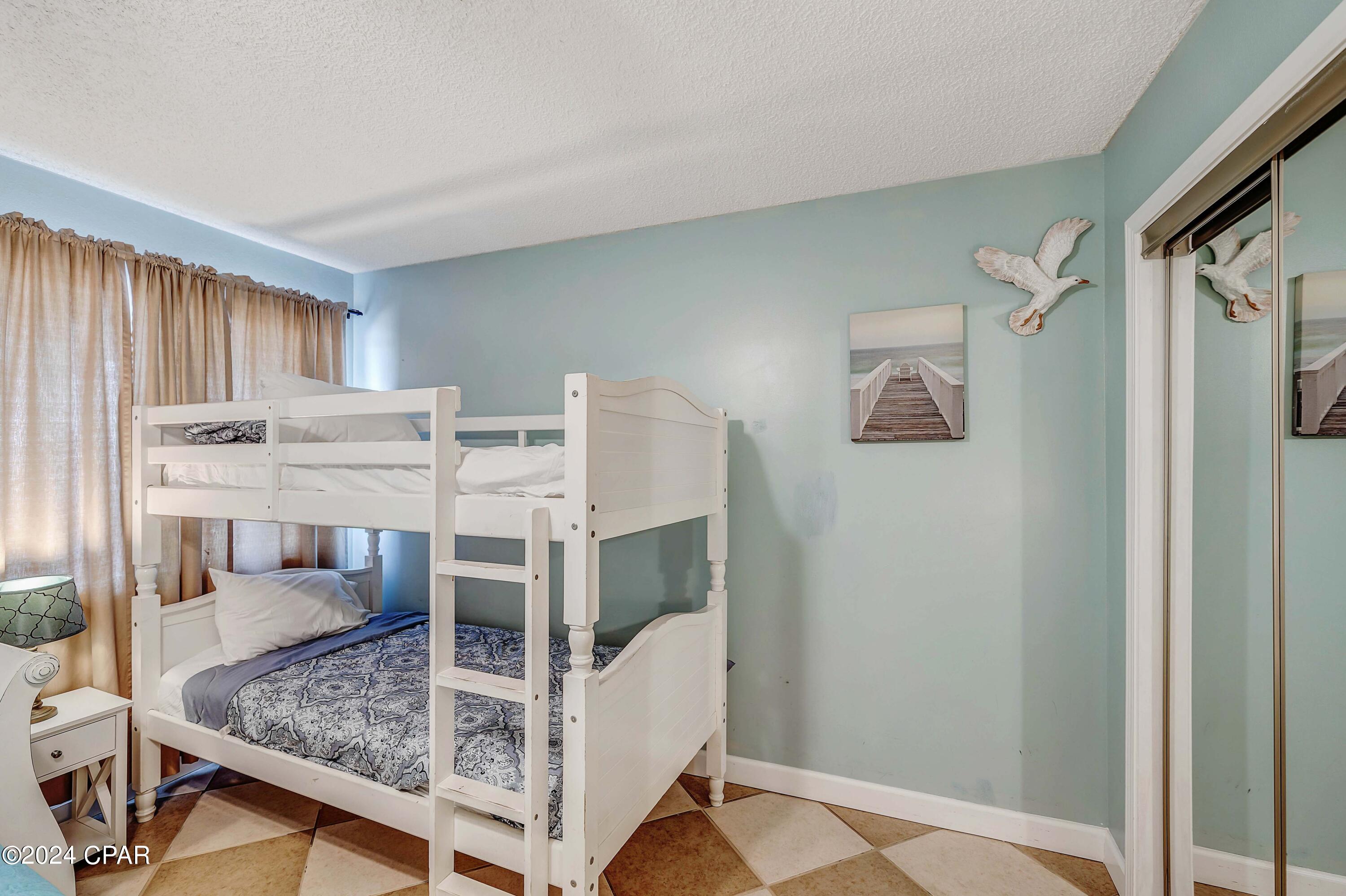 Image 5 For 8610 Surf Drive 306