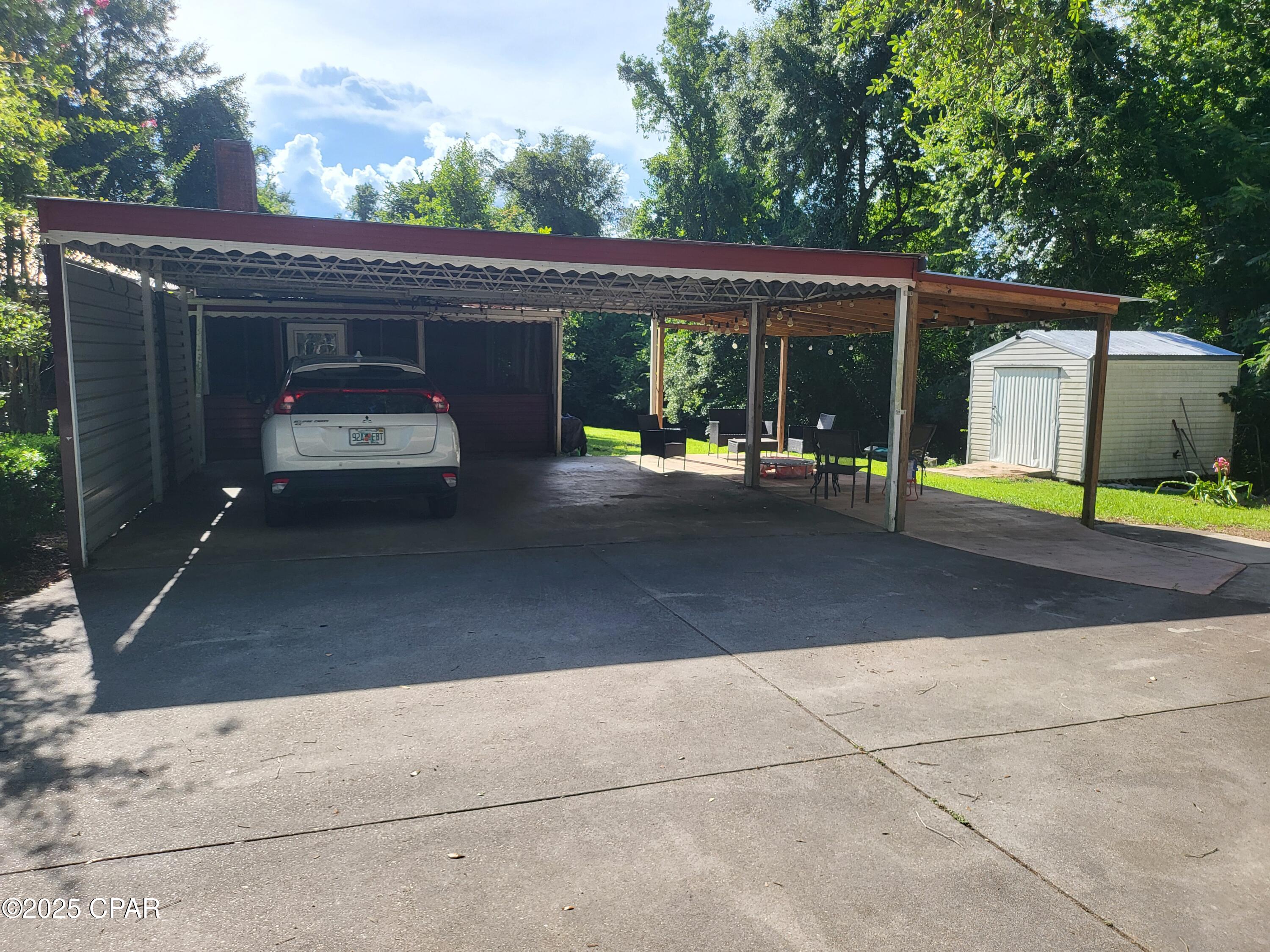 Image 17 For 4010 Old Cottondale Road