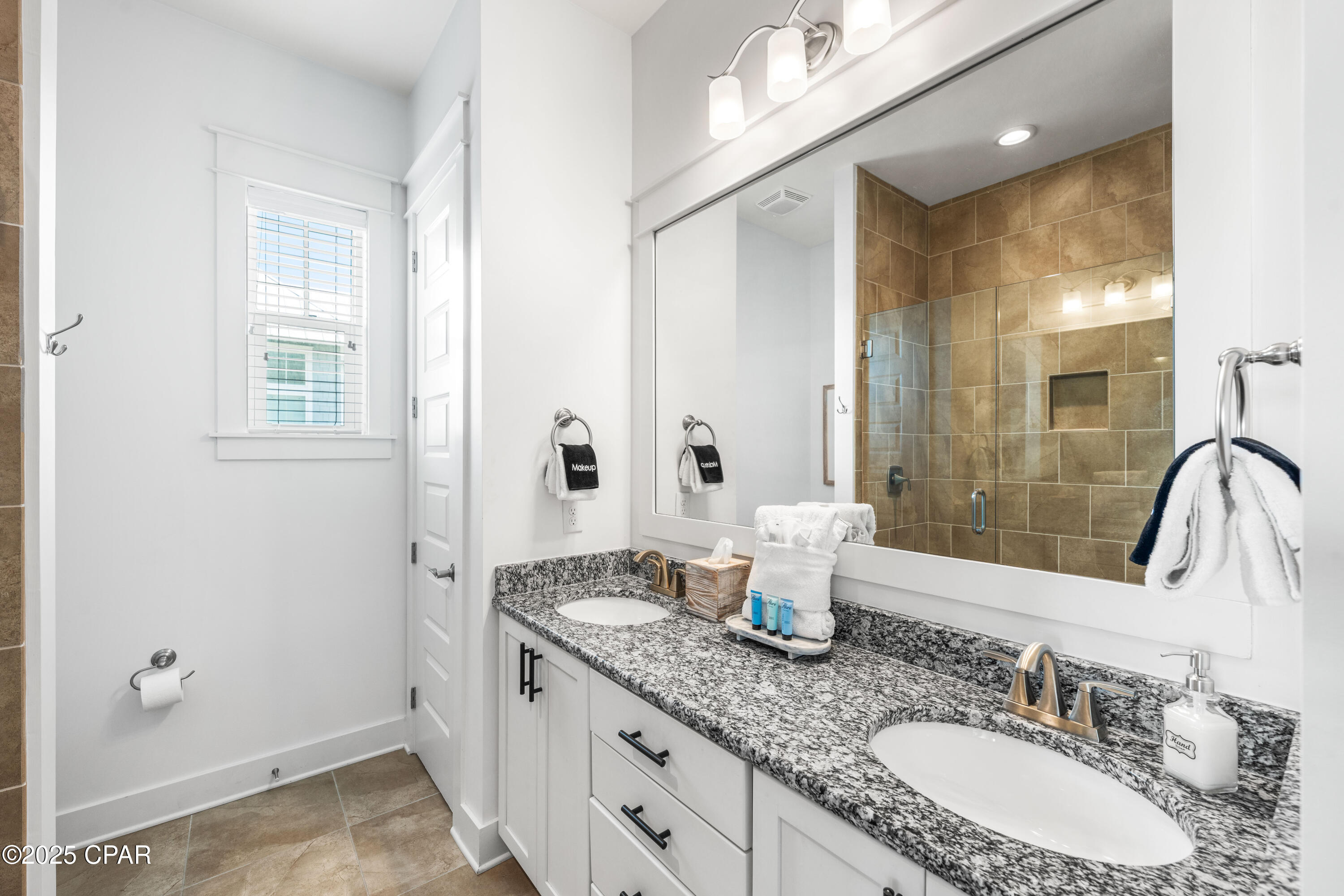 Wdndub5czezq8i8hzzesld9vnbwklzrbob 2a2k7xxy