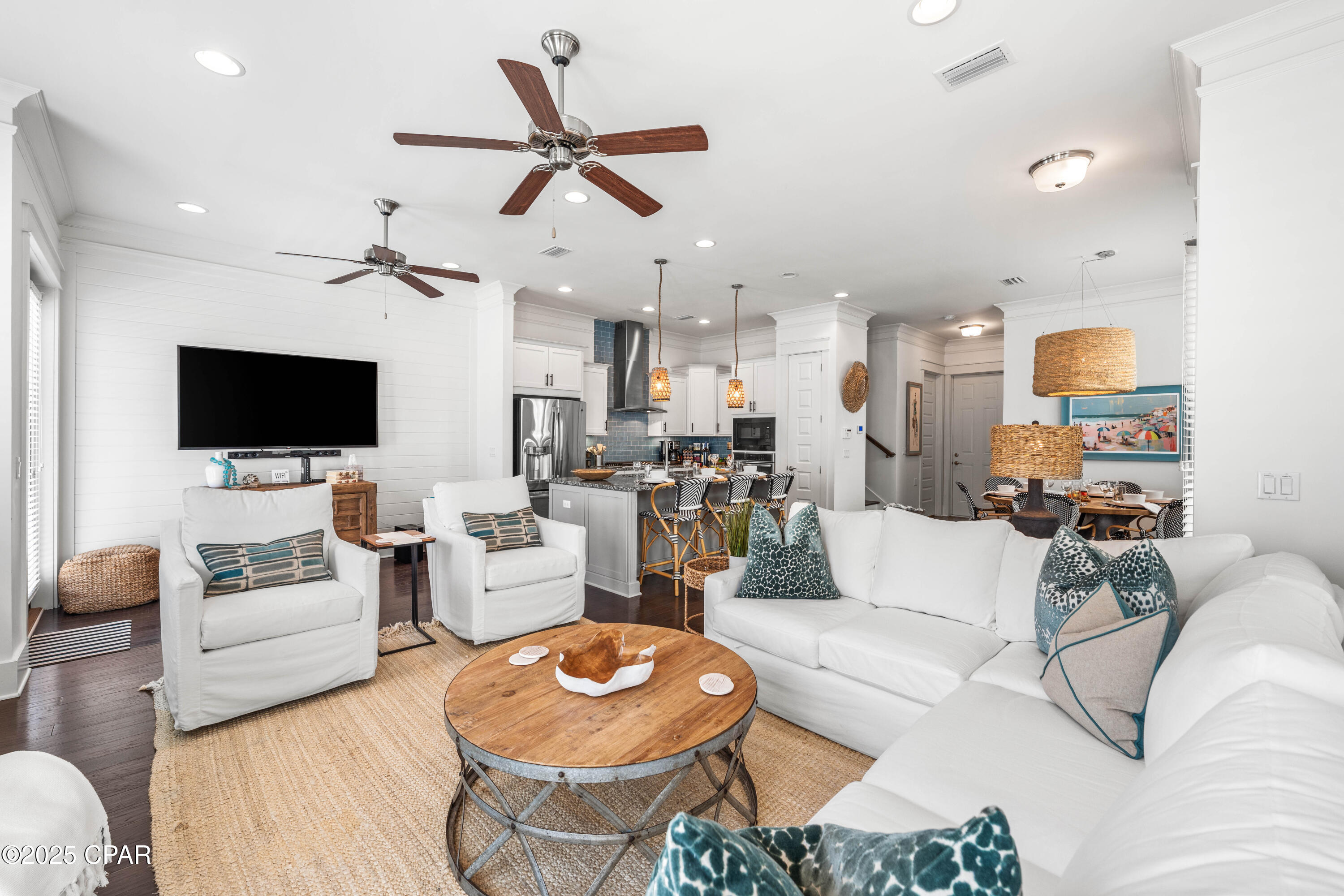 Hu5dbpiz3egwwqtenz4nvqvyvxsqdwigxmzx_yzewhe