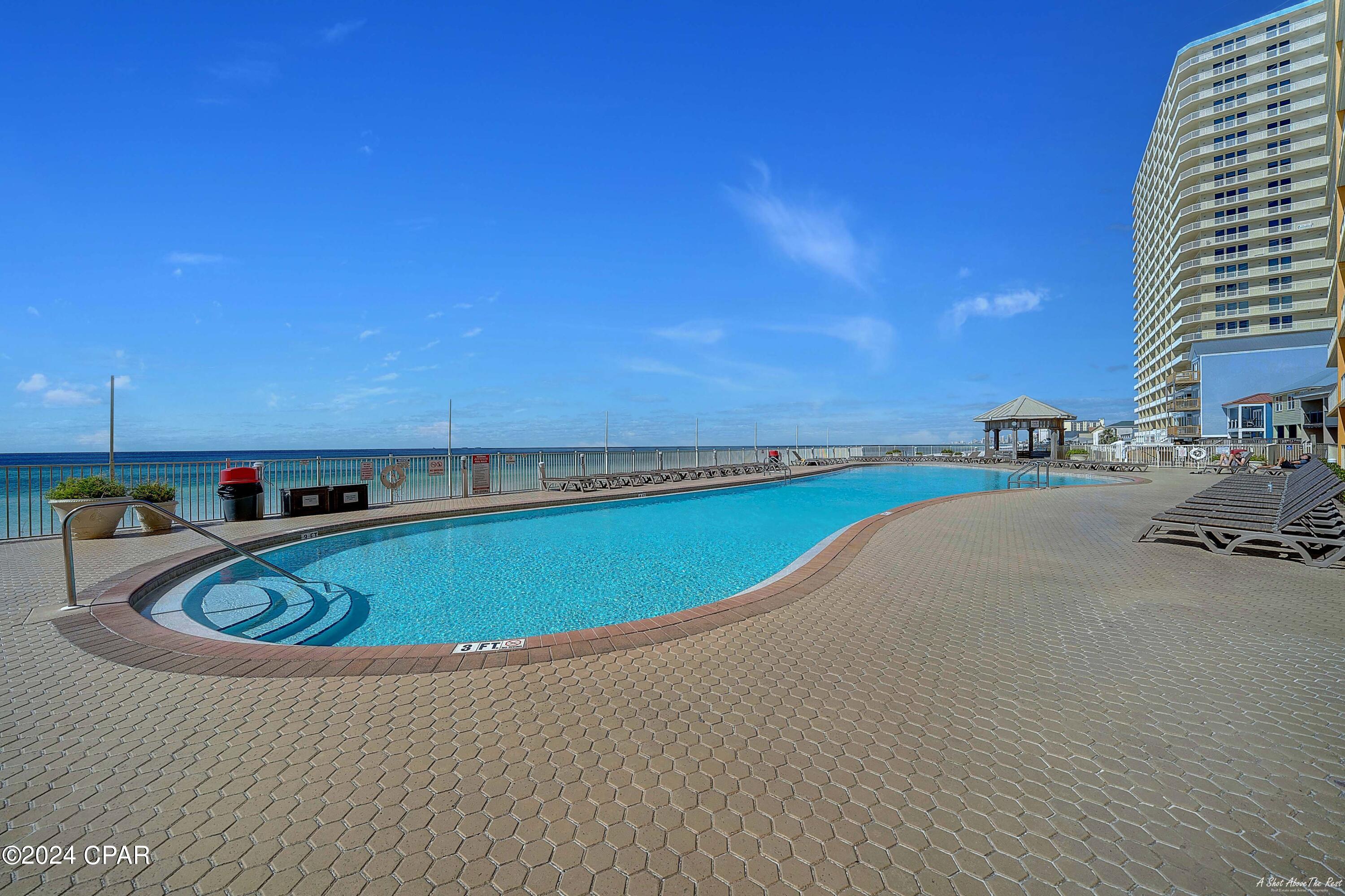 Oupggzzmakbg4jcy9mpha5y8y35iod_8lvjrxikylz8