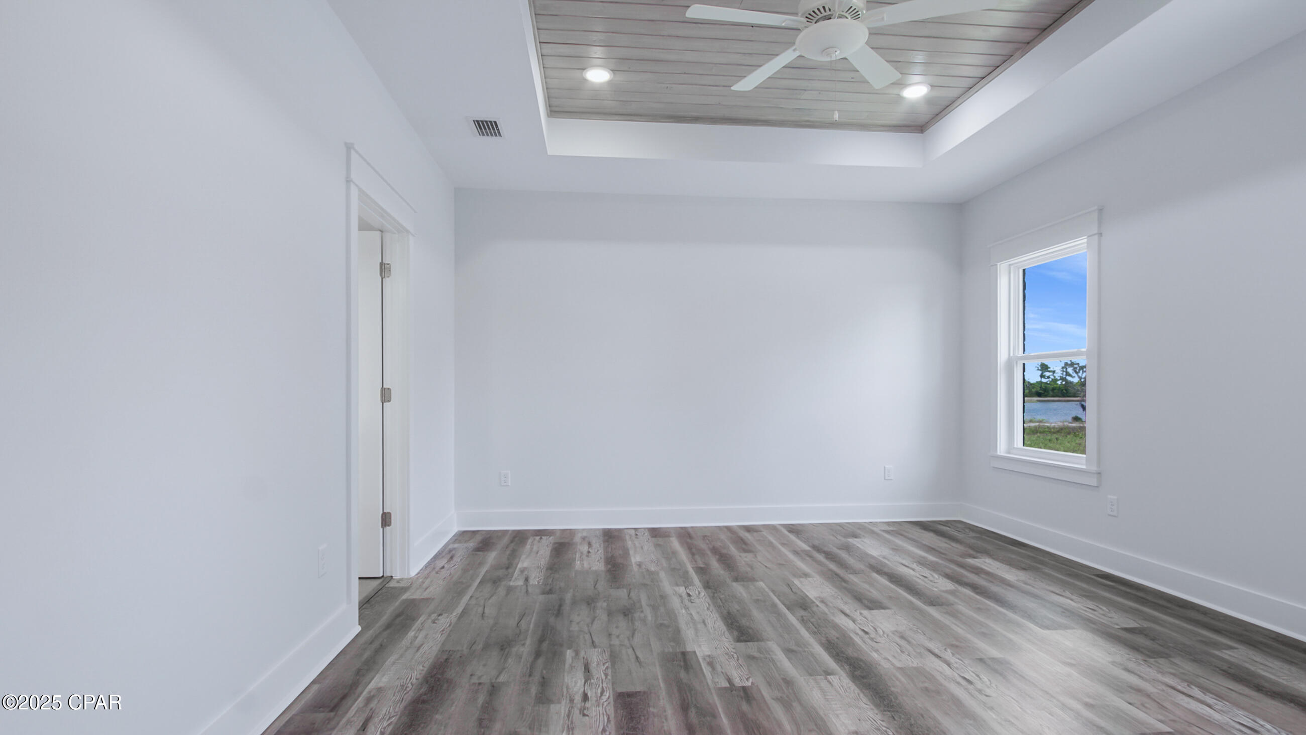 Image 14 For 1113 New Hampshire Avenue