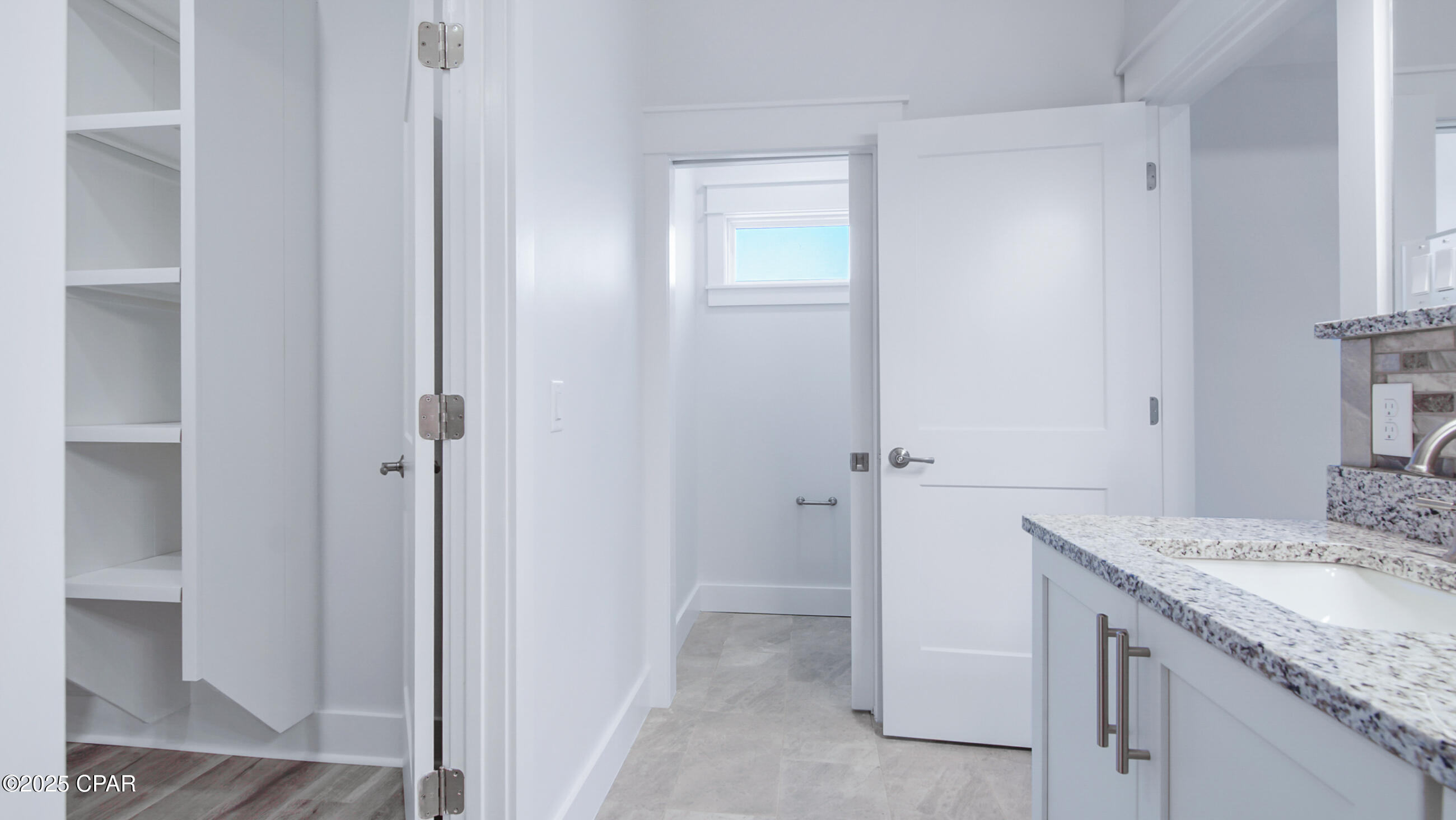 Image 17 For 1113 New Hampshire Avenue