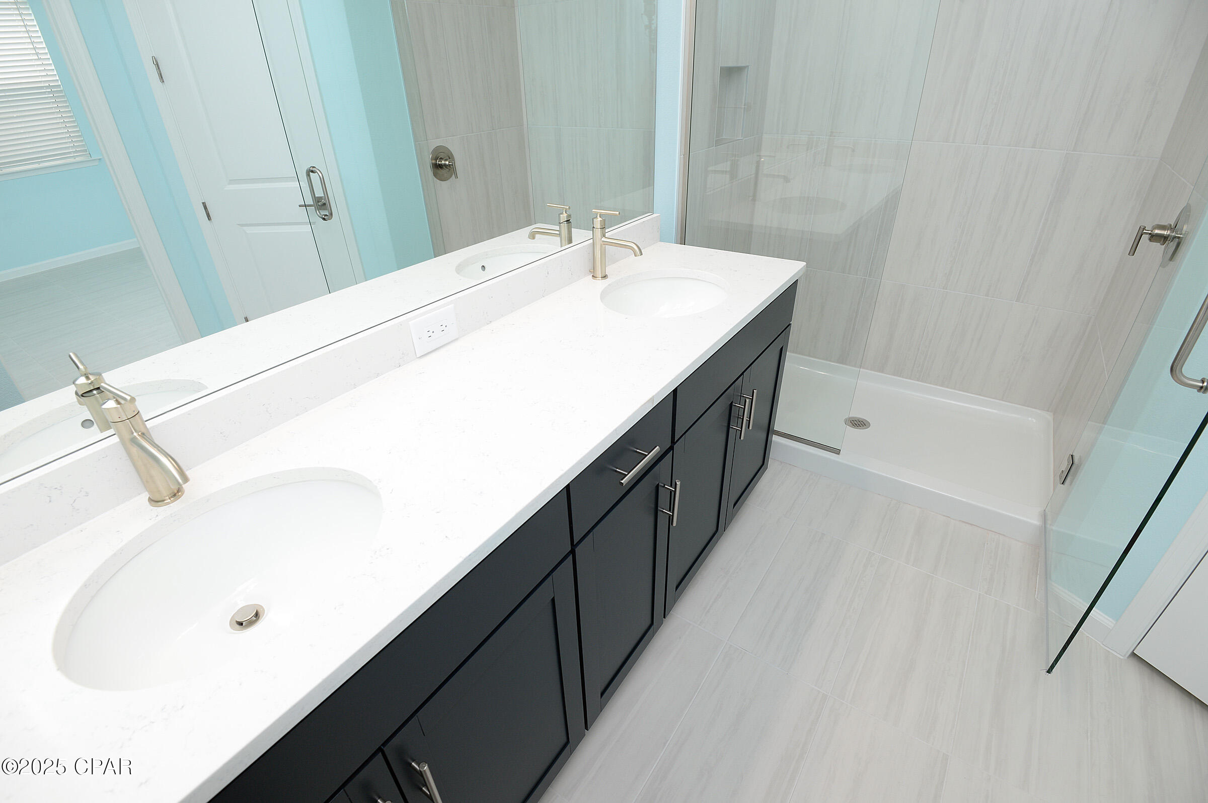 V7zcpxz7q7ax5h5zdzdu_n Clltn_zvr3mokhnoklfy