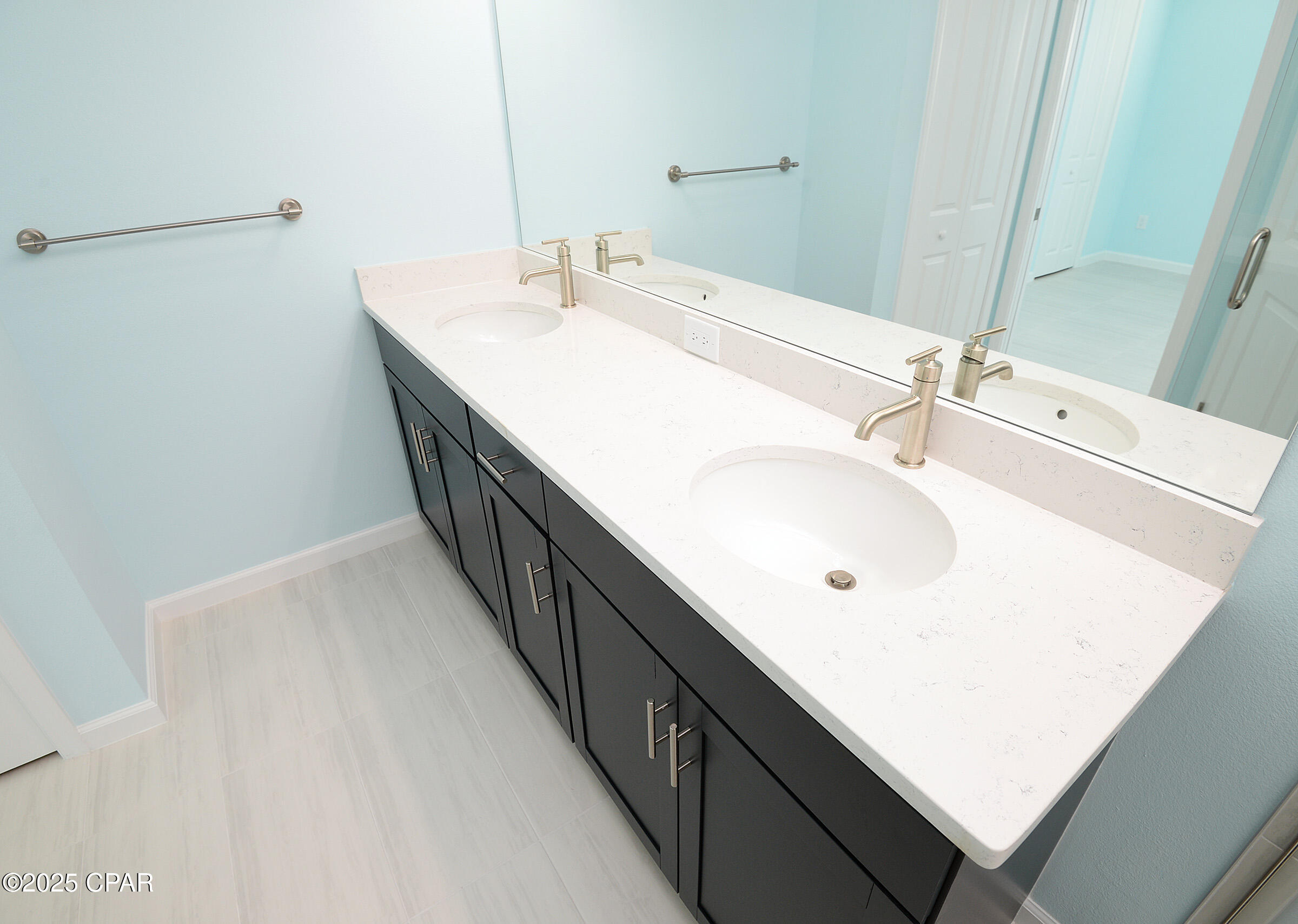 Evdkihvqxyt3hpoxysujjwfox2mqj4hygn2dcjzpc5s