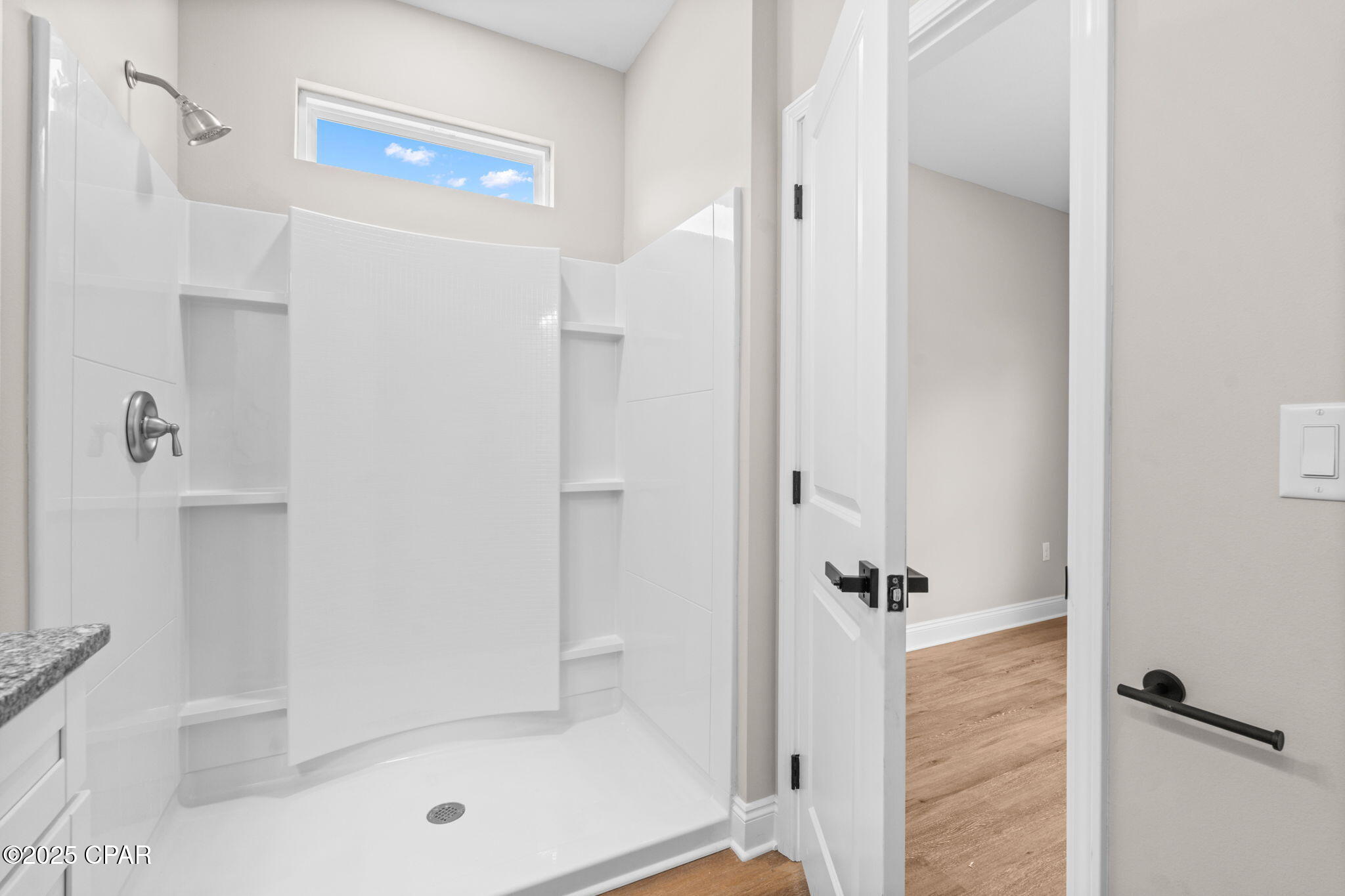 Erdl0ya5oggt_1zidvivounwuofq3pve7a7hhmcvce8