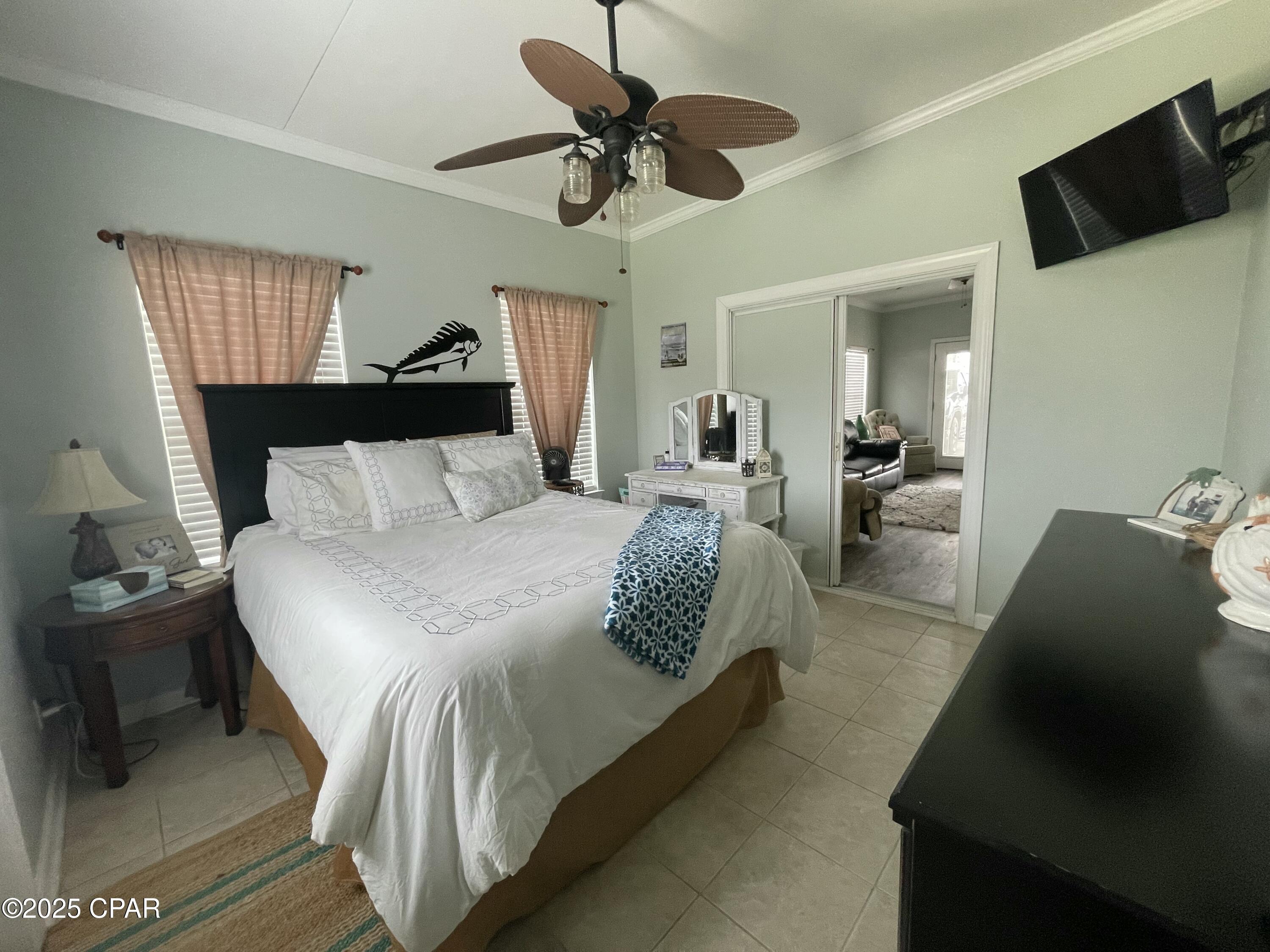 Image 12 For 1219 Thomas Drive  113