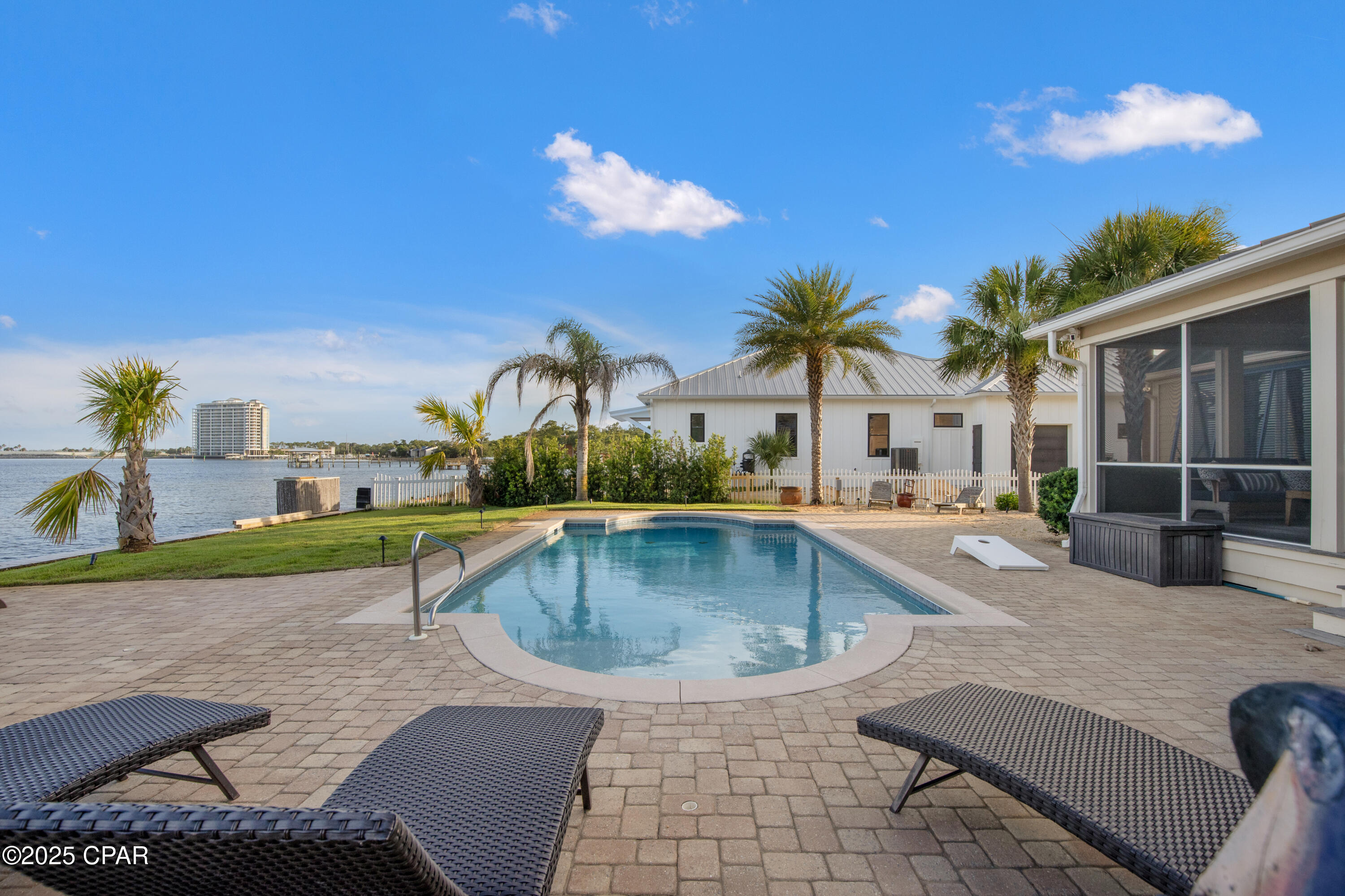 Skjkuonms5qxqe4auf6gz9vhxvz7qh9jjzihwzfb Ly