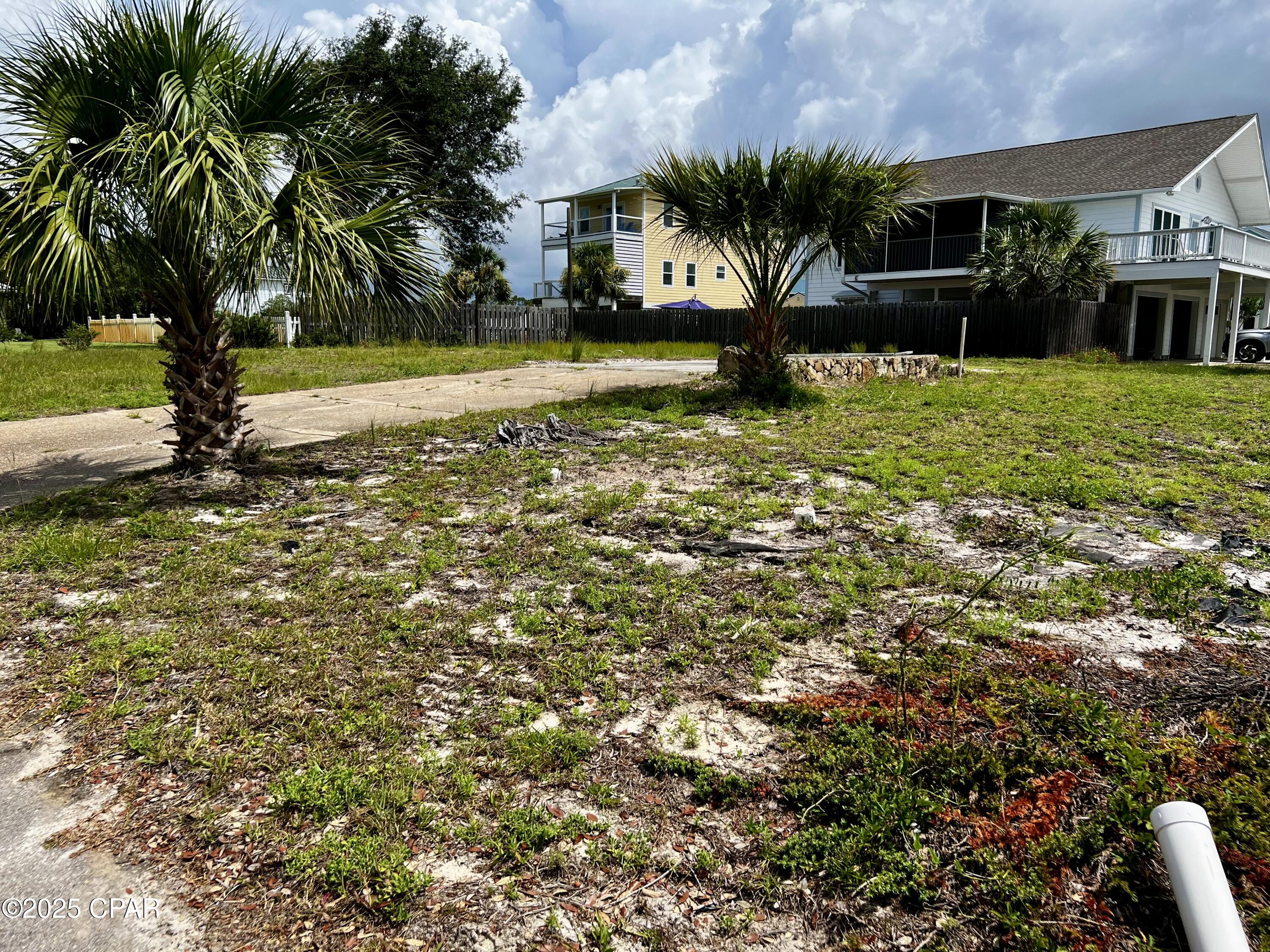 Image 4 For 8514 Tradewinds Drive