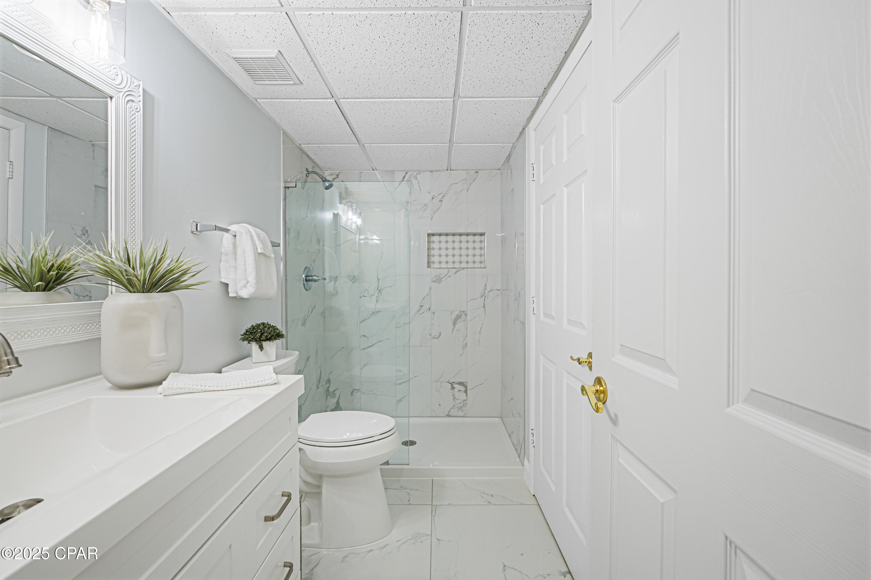 Zh7f5a66cs2jlmiby6fopmo9_ylc1ektax5mqw4lpte