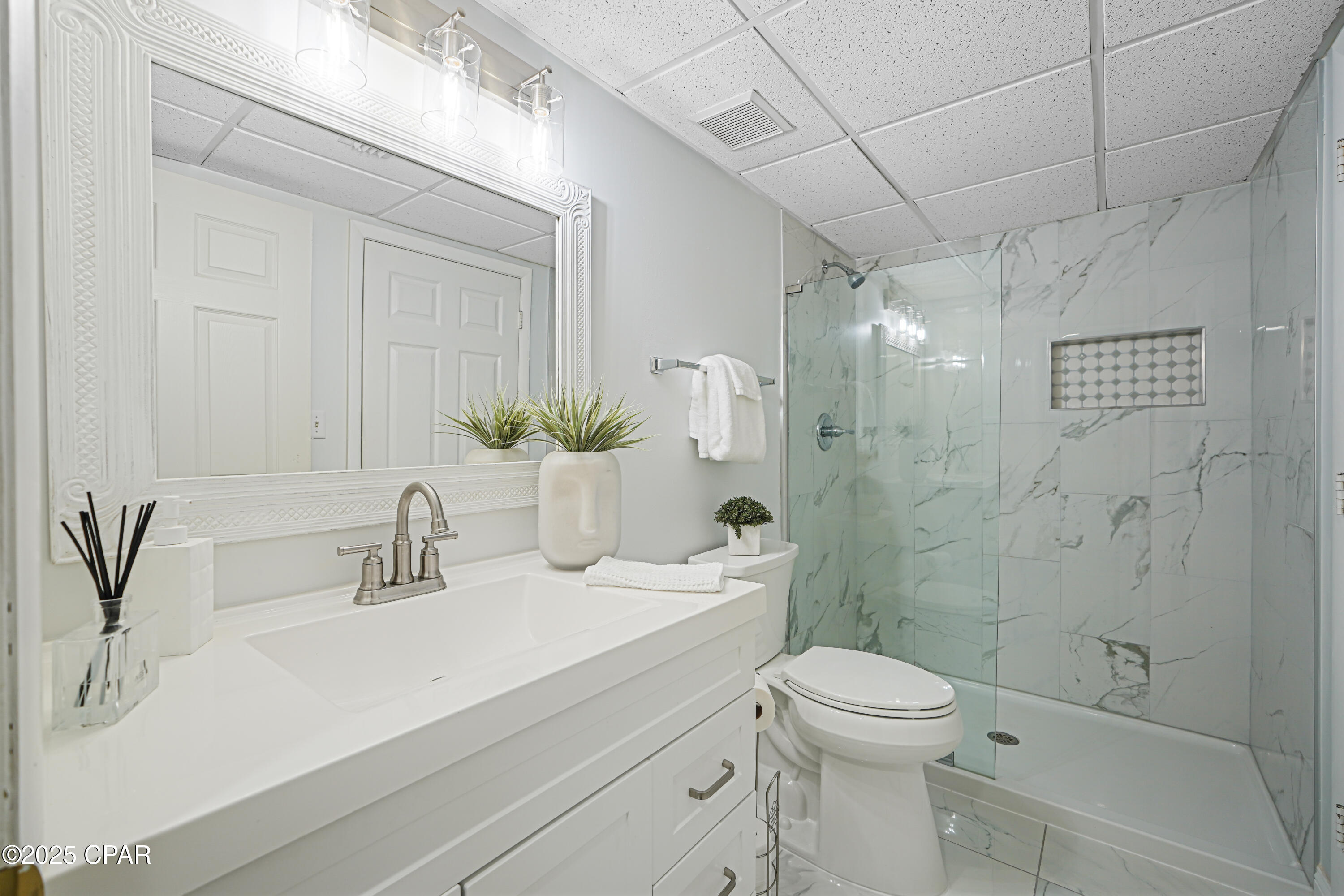 31c4qmnoelbfikbfgx4 V Bkrr6vla_qlpbss0th4b0