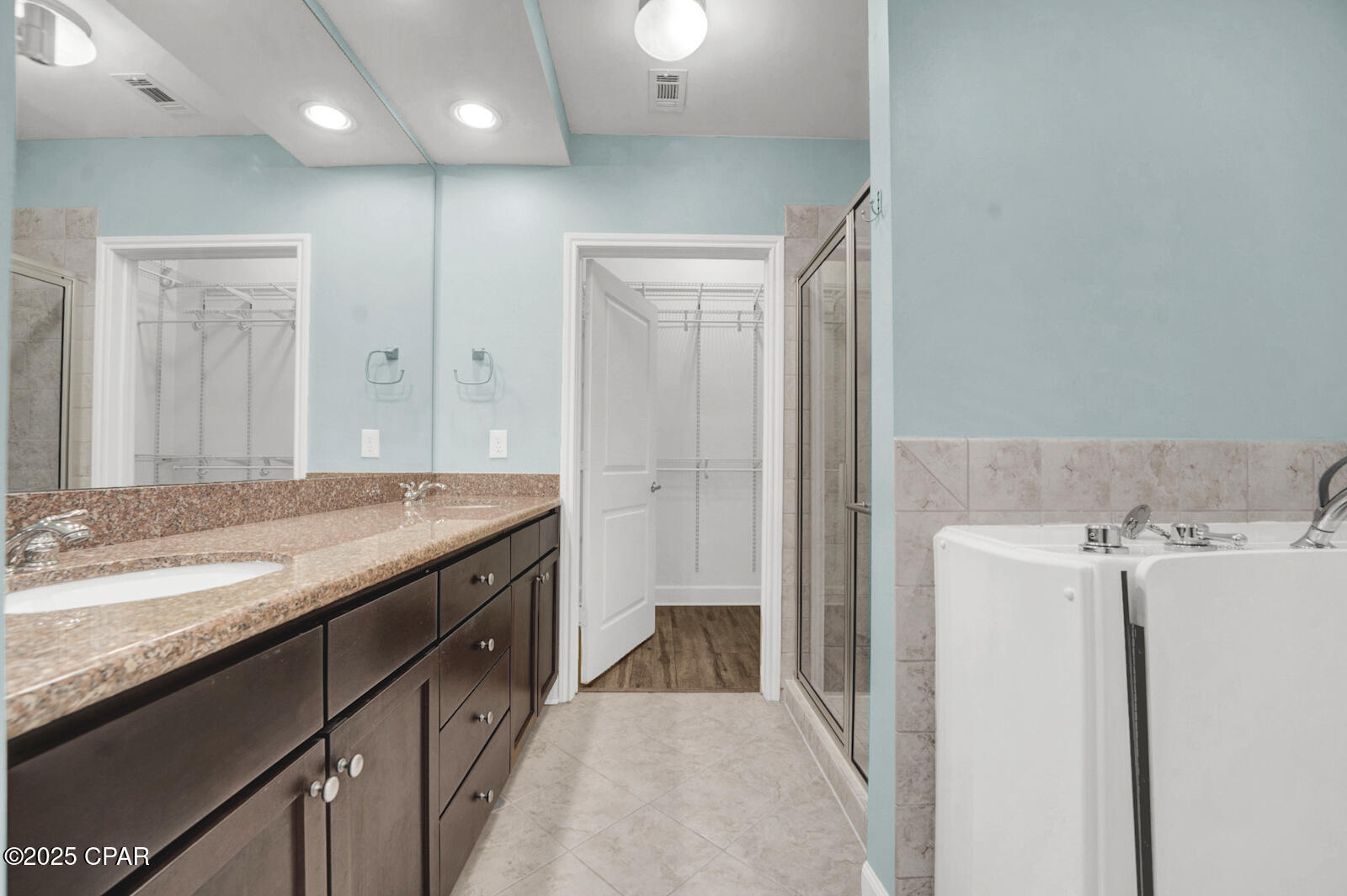 Los2j0t9ujvetxul58  Tubqen8iu5ic3hzqbraxp58