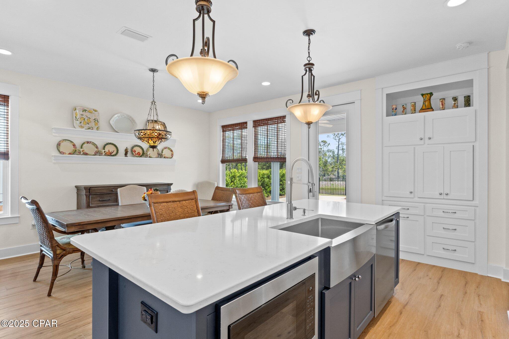 Udupfw5_da7r6uv5e7jjy6nwscgj5o_2izd16a46i2u