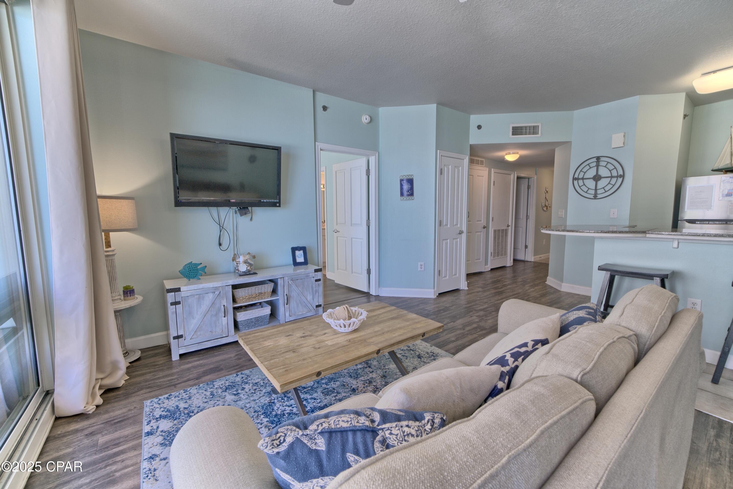 Image 7 For 9900 Thomas Drive 1323