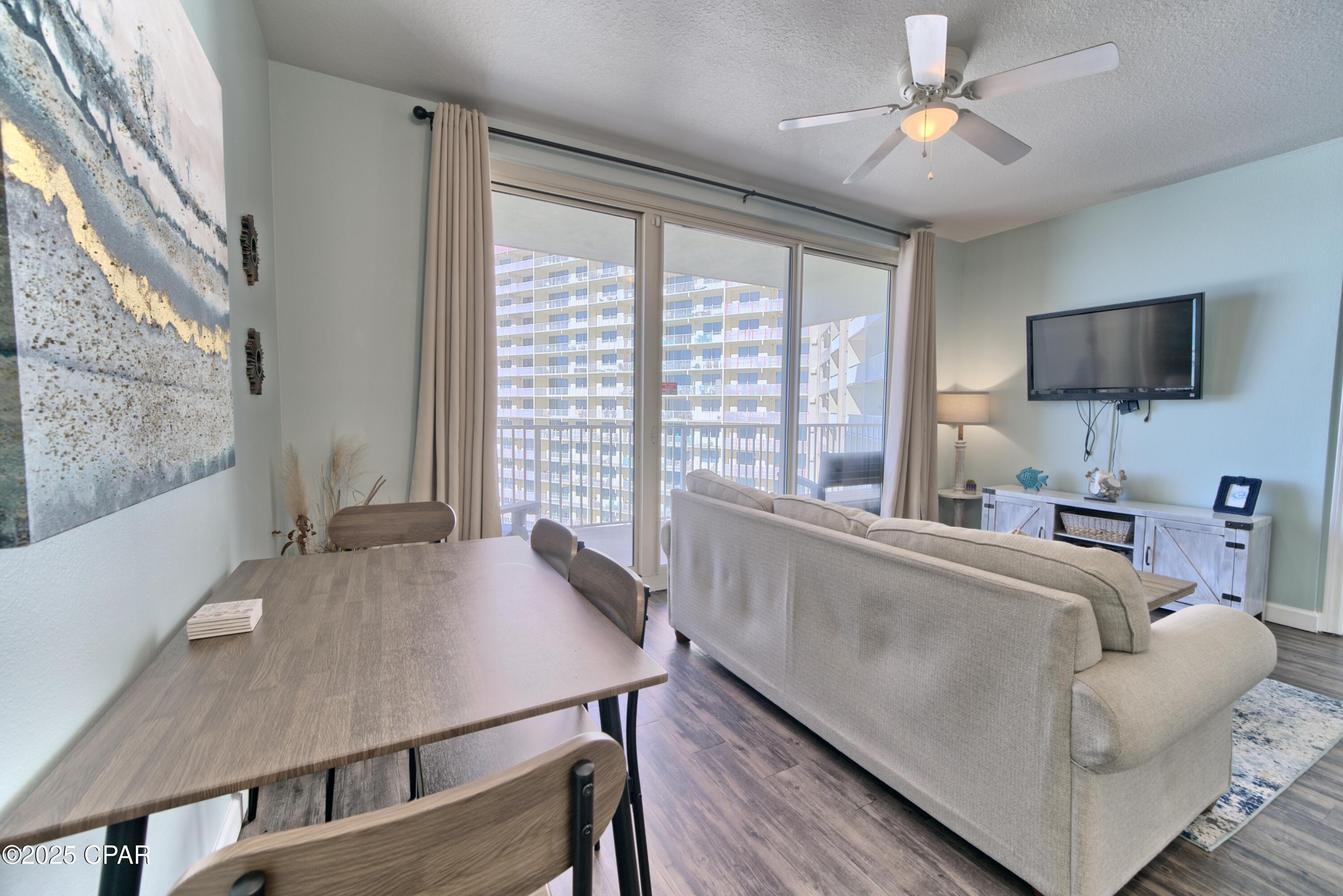 Image 8 For 9900 Thomas Drive 1323