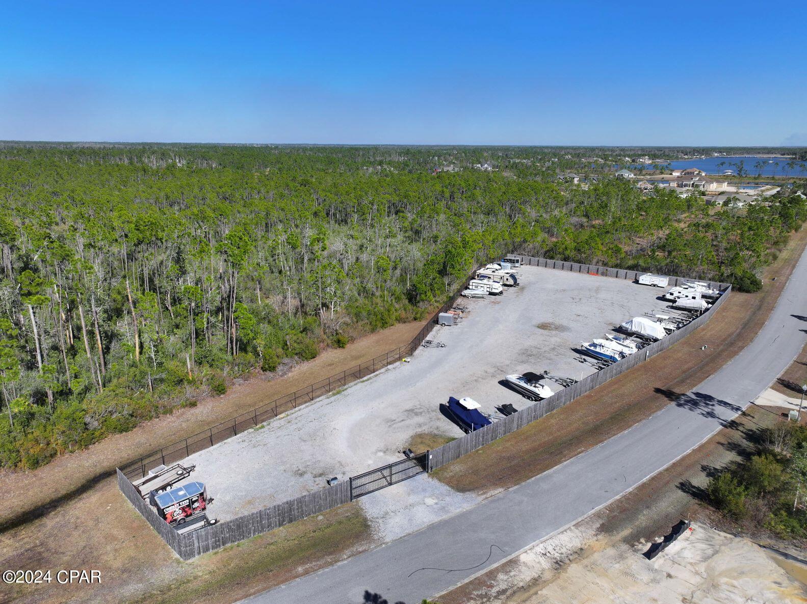 Lm2r3eczydjk4amm4gbdldo2pu7oclw Etz1opihcqm