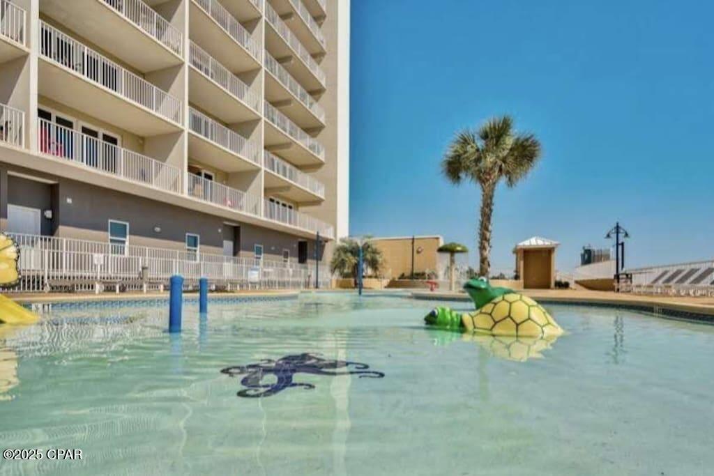 Ipbsqx6ctbxr7aqg_ryimcyvf4o0u8wq2ijrp8qh_og