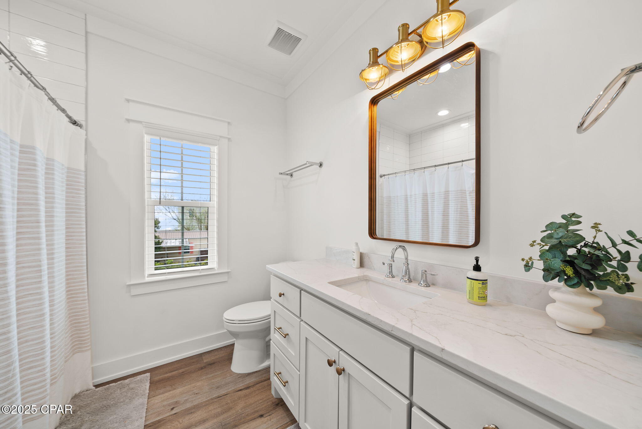 J28qumz Cmn5ghh5vcqsr5xa20ofdgueutmlolbhqsg