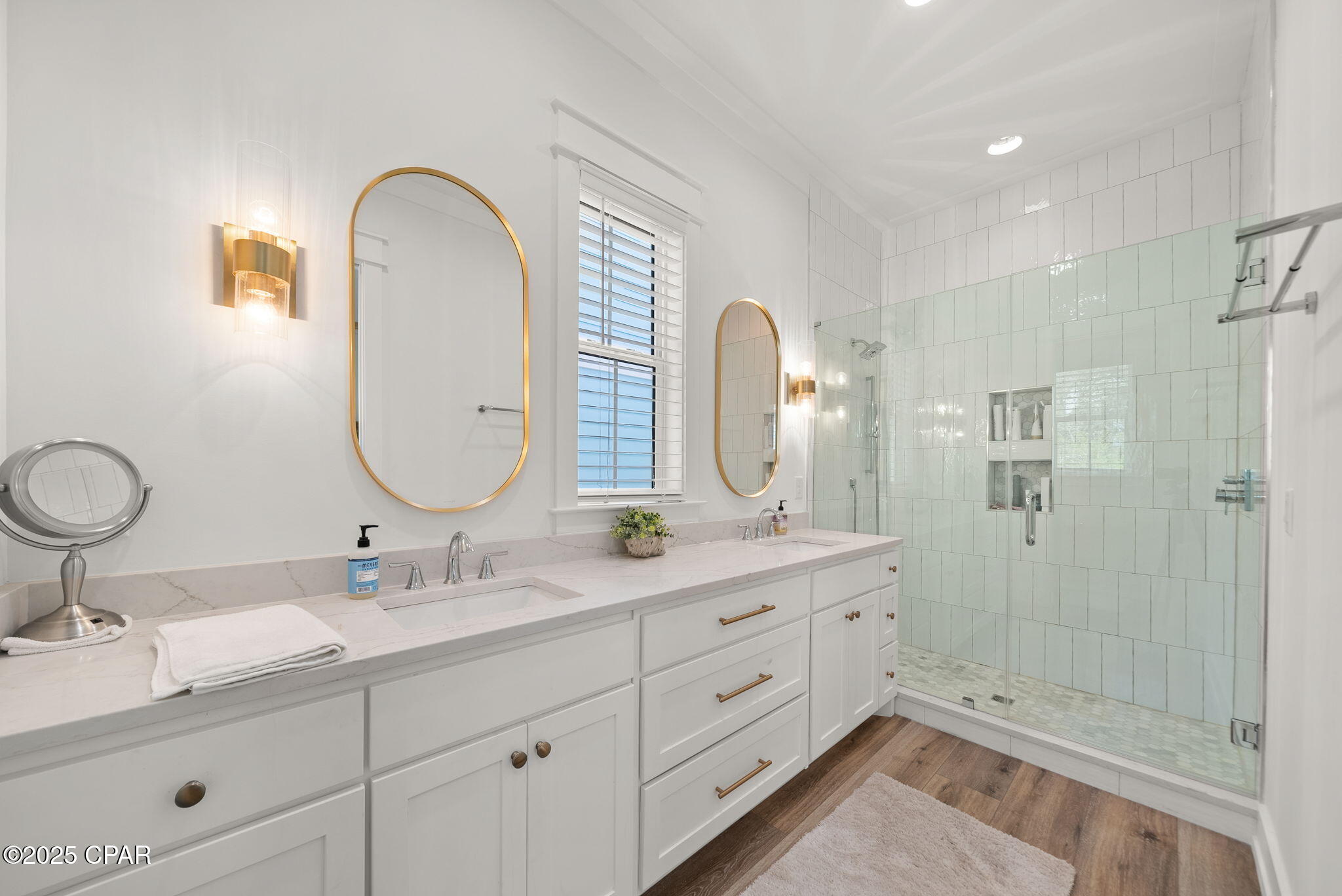 Qusc_dwurjdzaov6mdo_0dimld_scwvyvwiaja6wwga