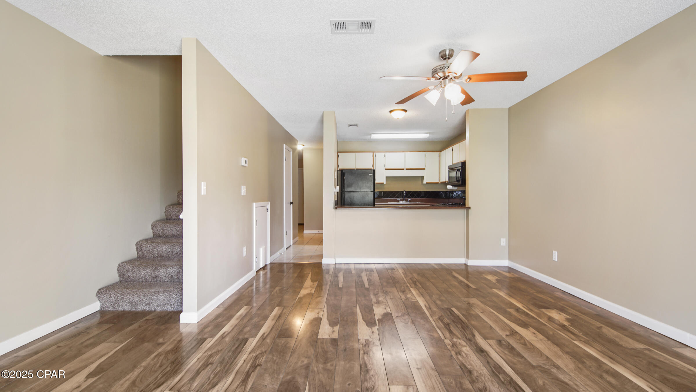  Nefczk2vzl1k1z0omgzjtdetdqubku3tgjj_owxqa0