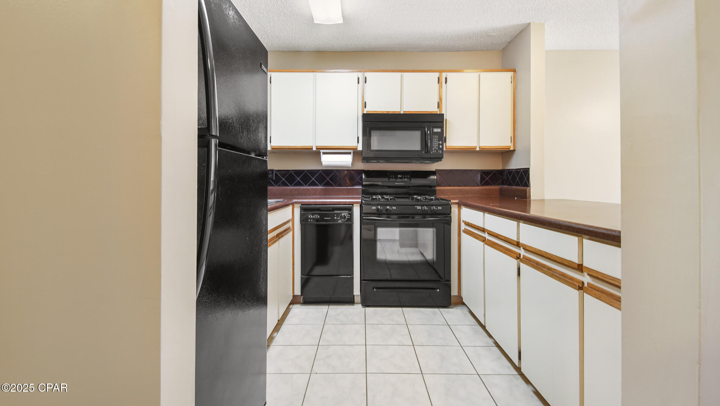 N_hhaqltwky6cihtvamo_d5k0ndyym7h 9qrl Yd2ym