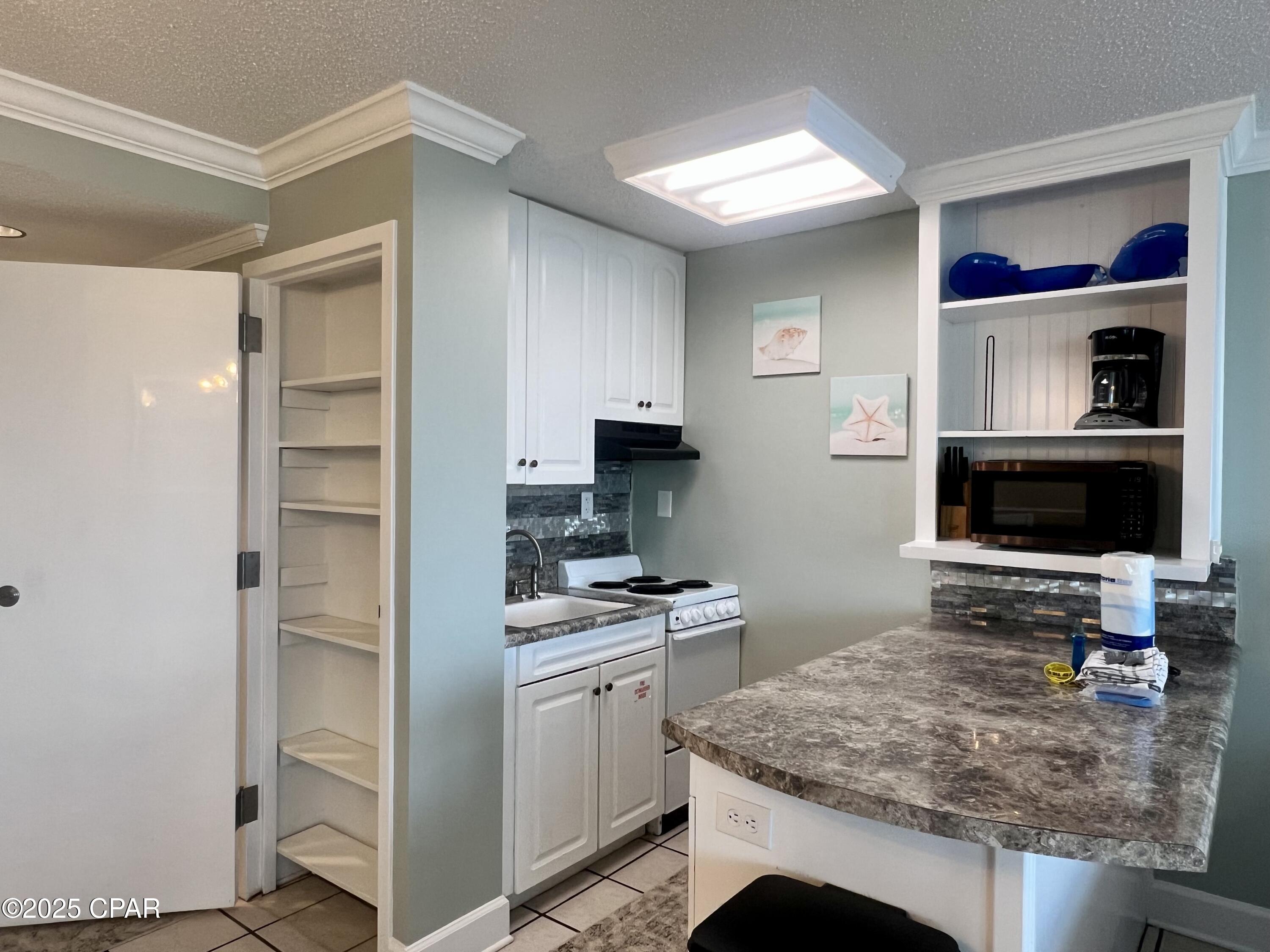 Dzwm8mcjua0ndr C2fw  5tstdj19gjy9erhw63jkes