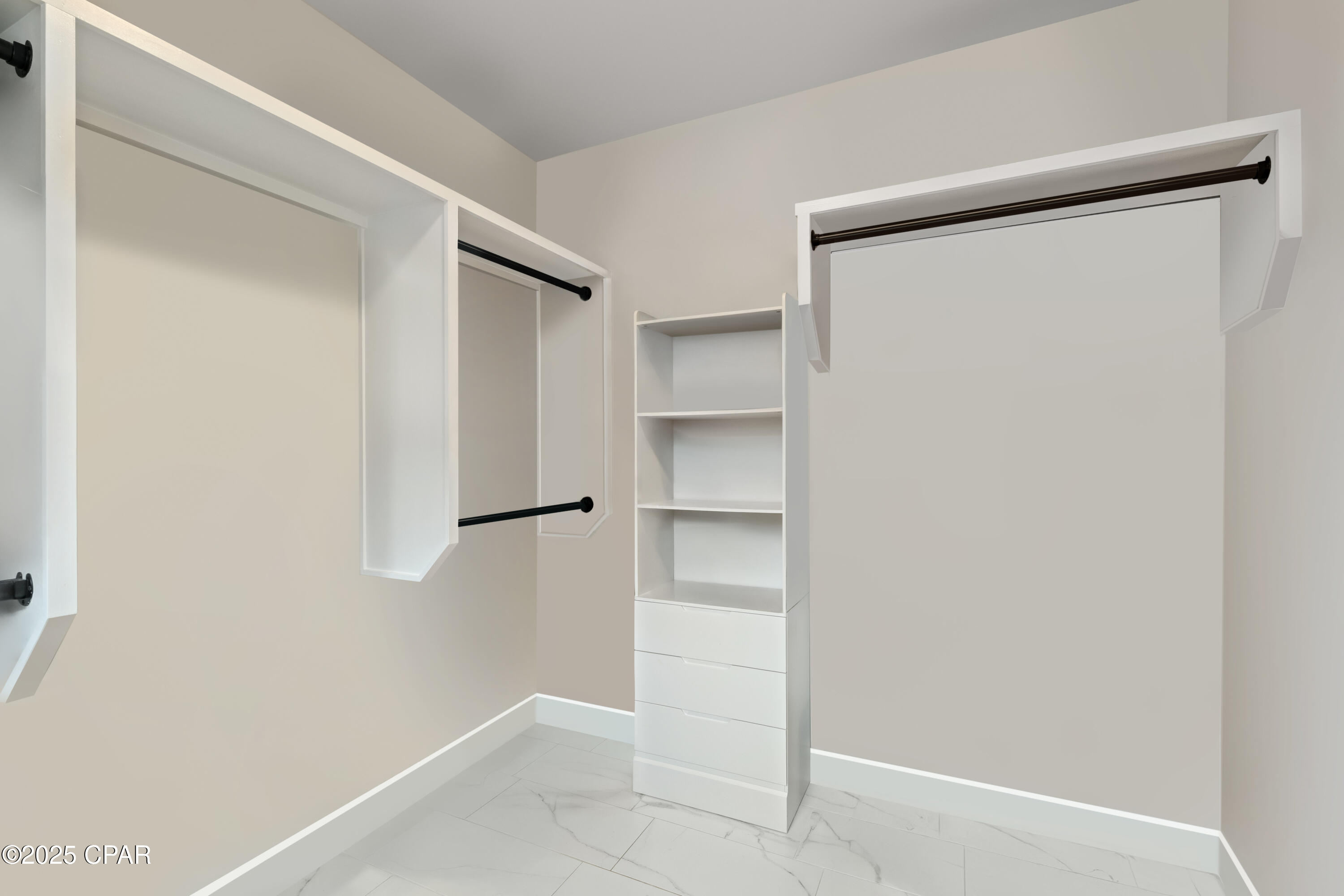 W H Puitftqvj Cdebxf5l9qzllpaxxl8ybkuowkrku