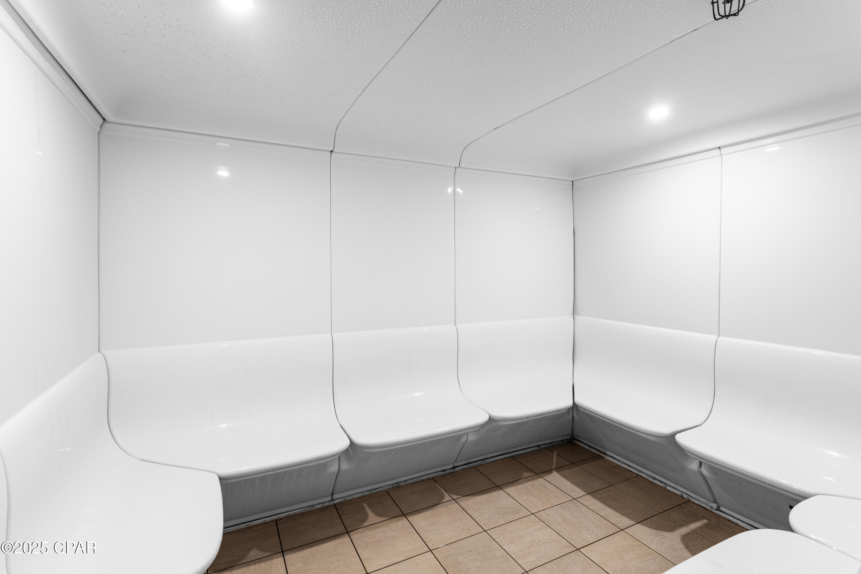 I2c1tl0lu7g6j2uldihe8pbtpzhnw8mnd7i_lkiwnx4