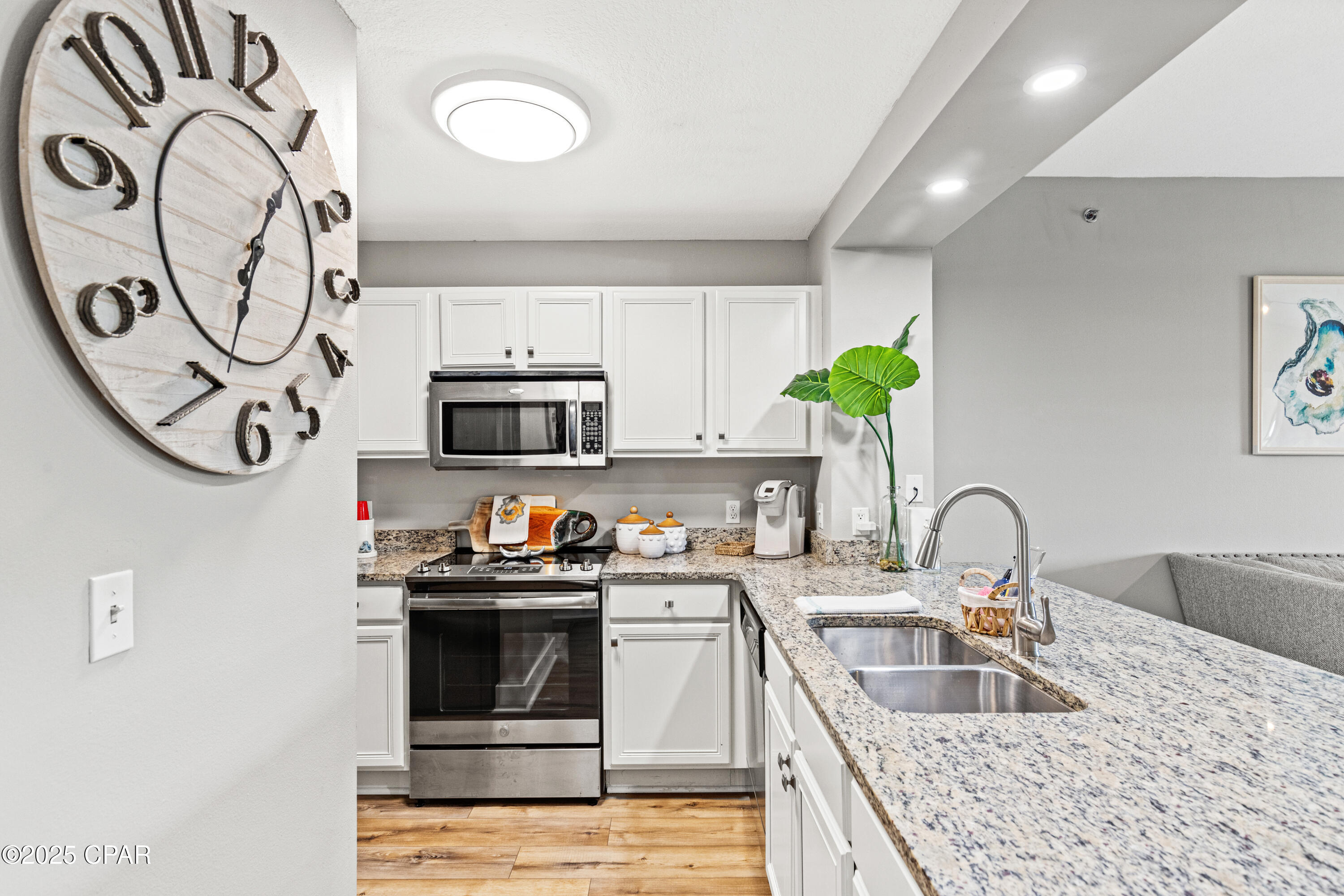 Frhj1bc0ow4yyppx7wl3uku6v3nagg54muulogllizy