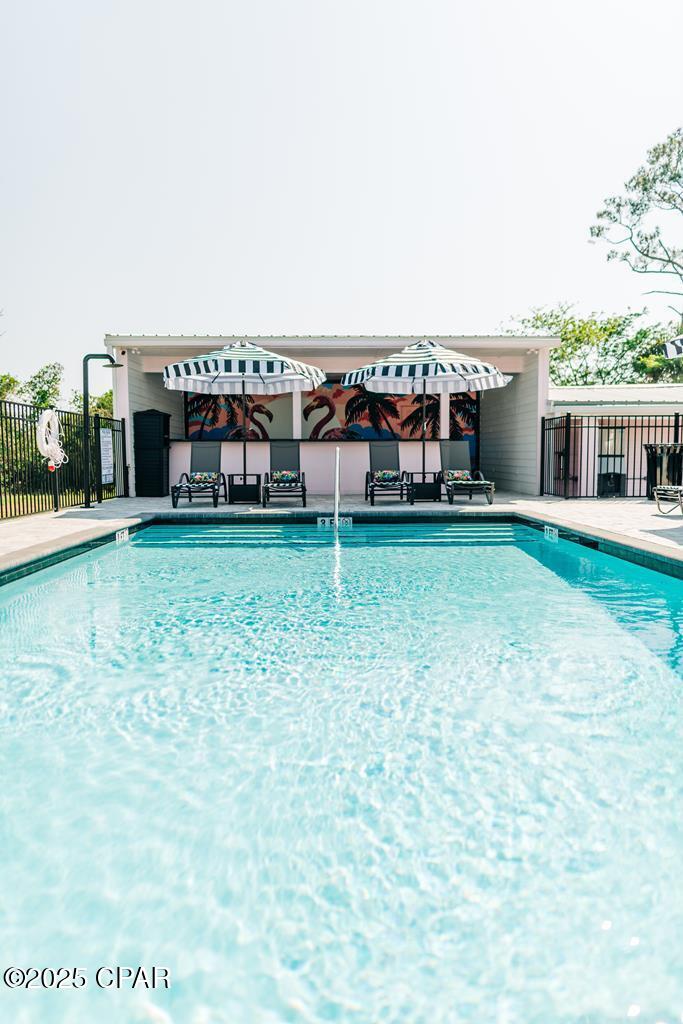 C Tcs Ep4ojk8dlcarkfatvrvk0vrftmezsbqqaq_kk