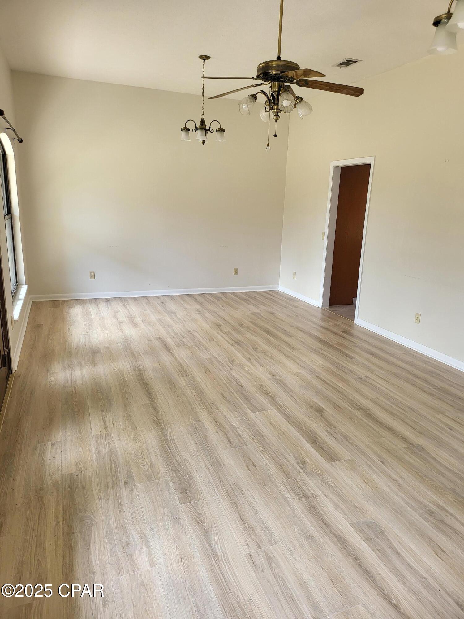 Txihsr1glhmxdlfzvj Ou7xrflnme2ulslfcz1p_nho