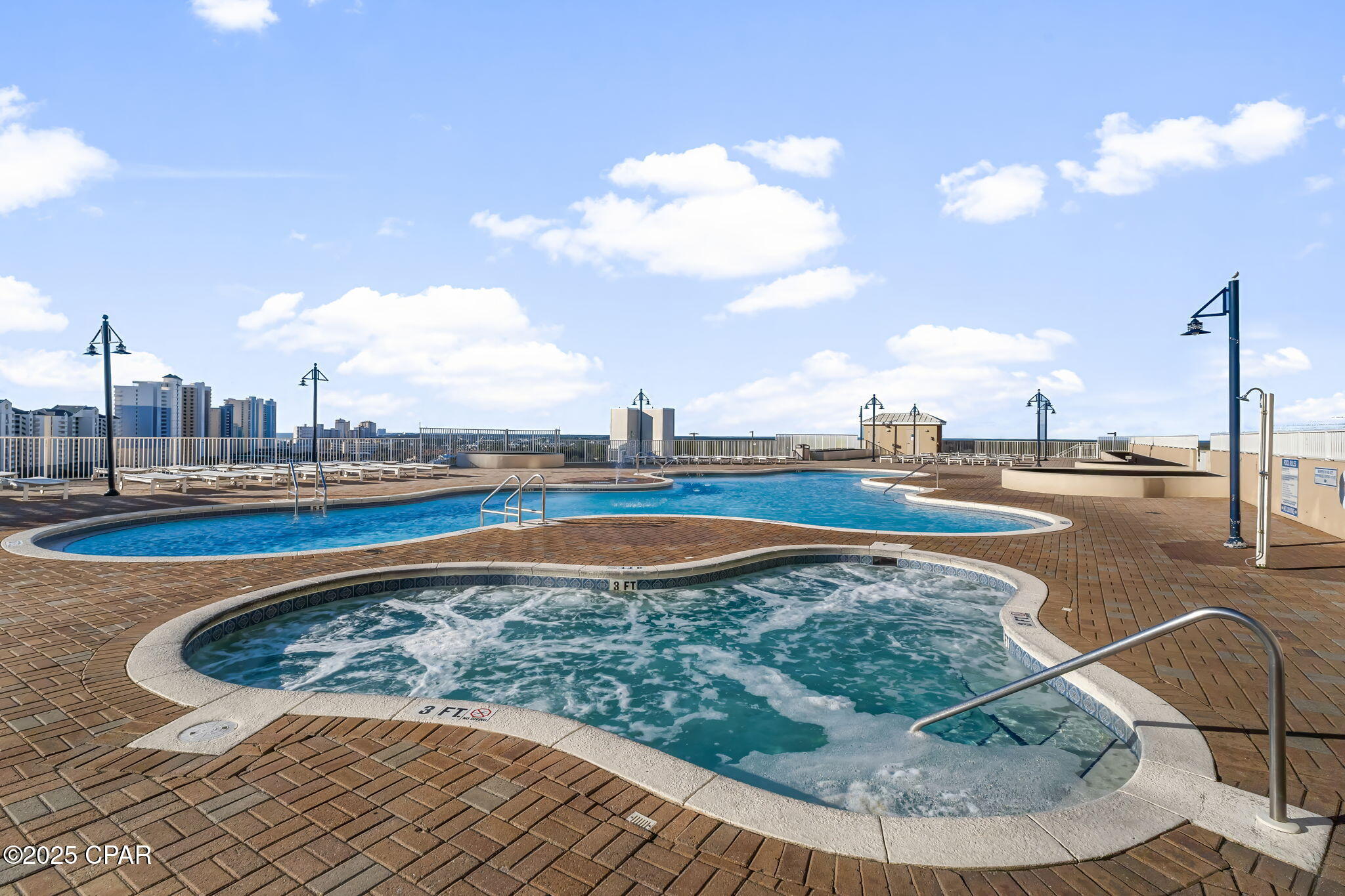 U2rj Cf0r0bl E3vq2aetl9g Thduknu00kbs9sl0tc