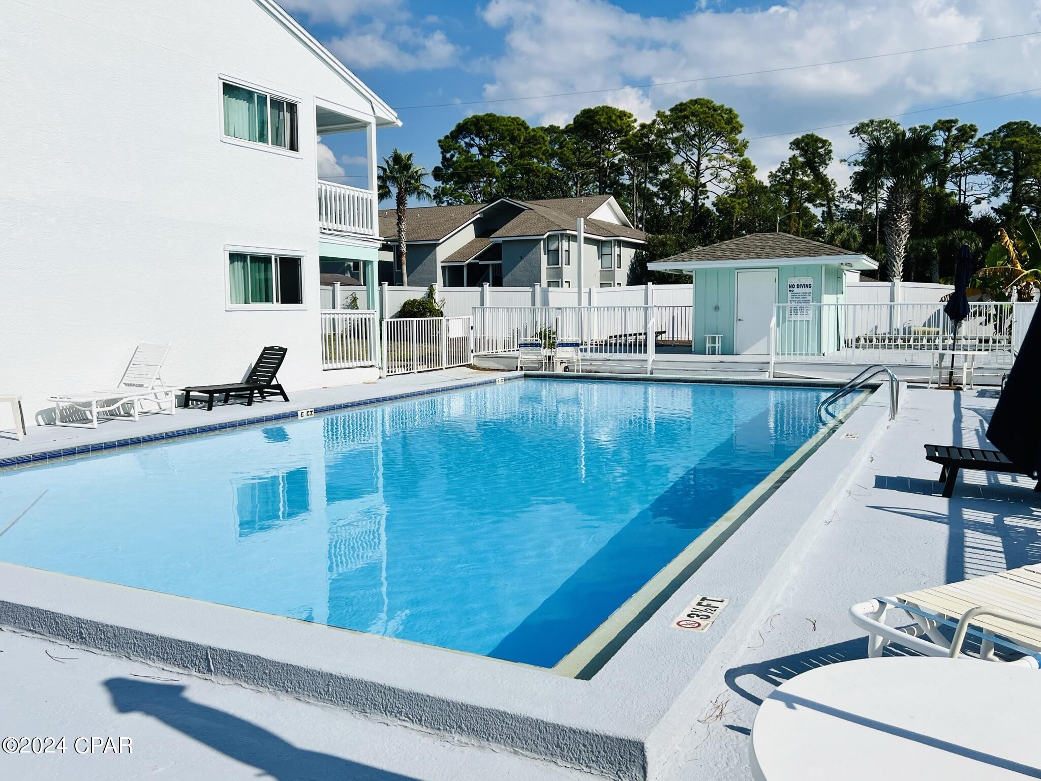 A2oglrqba6lri0wj1cpgj Wgj5r5bwq7hwzl1_epypg