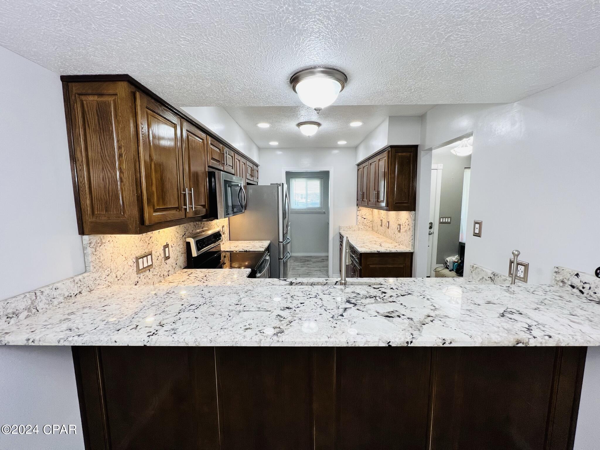 J 1mn318dxwy8pgpostdn_rl__c1dkvd5bpj9hqdici